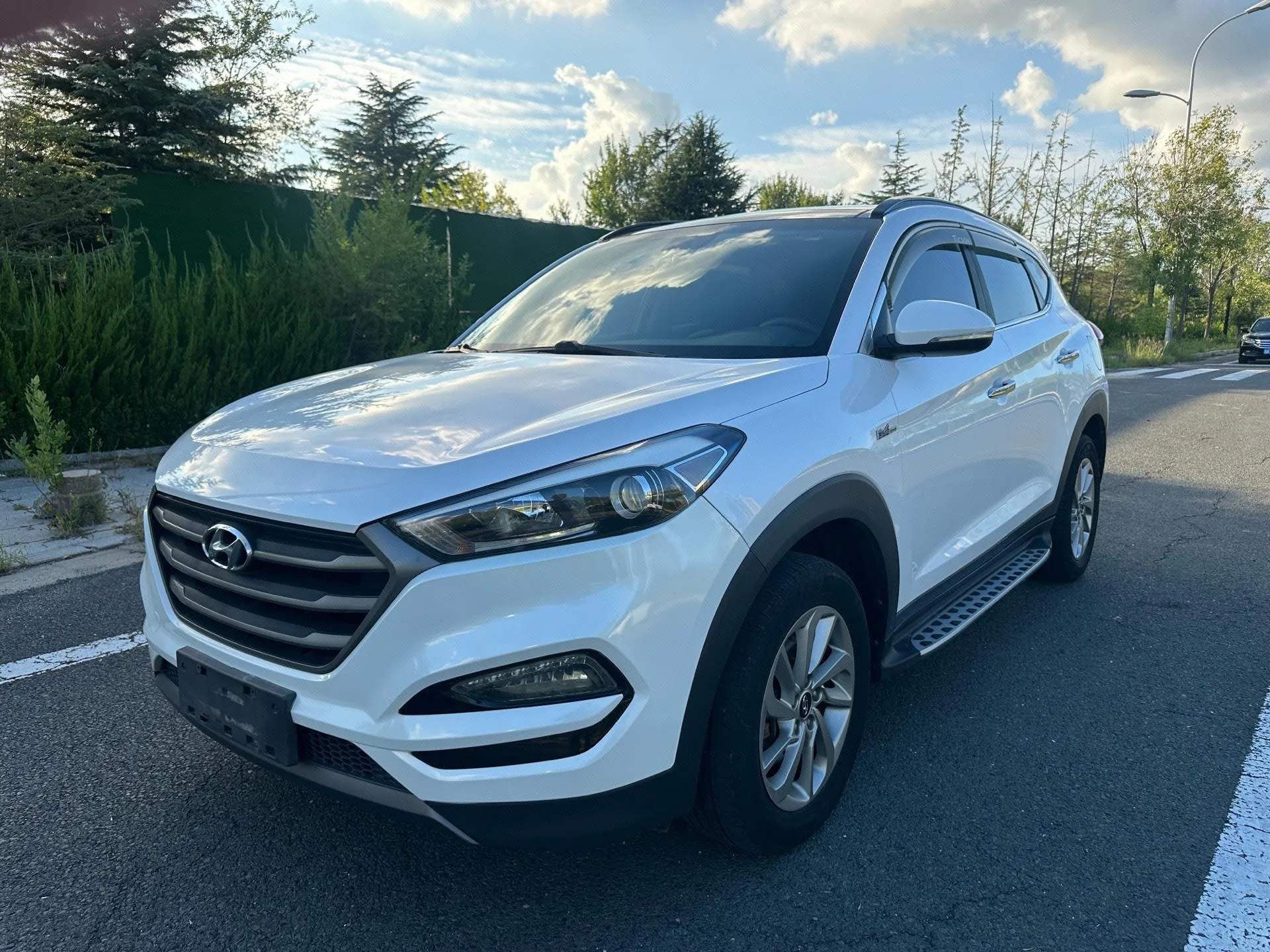 Tucson 2015 1.6T Dual-Clutch Two-Wheel Drive Intelligent Model