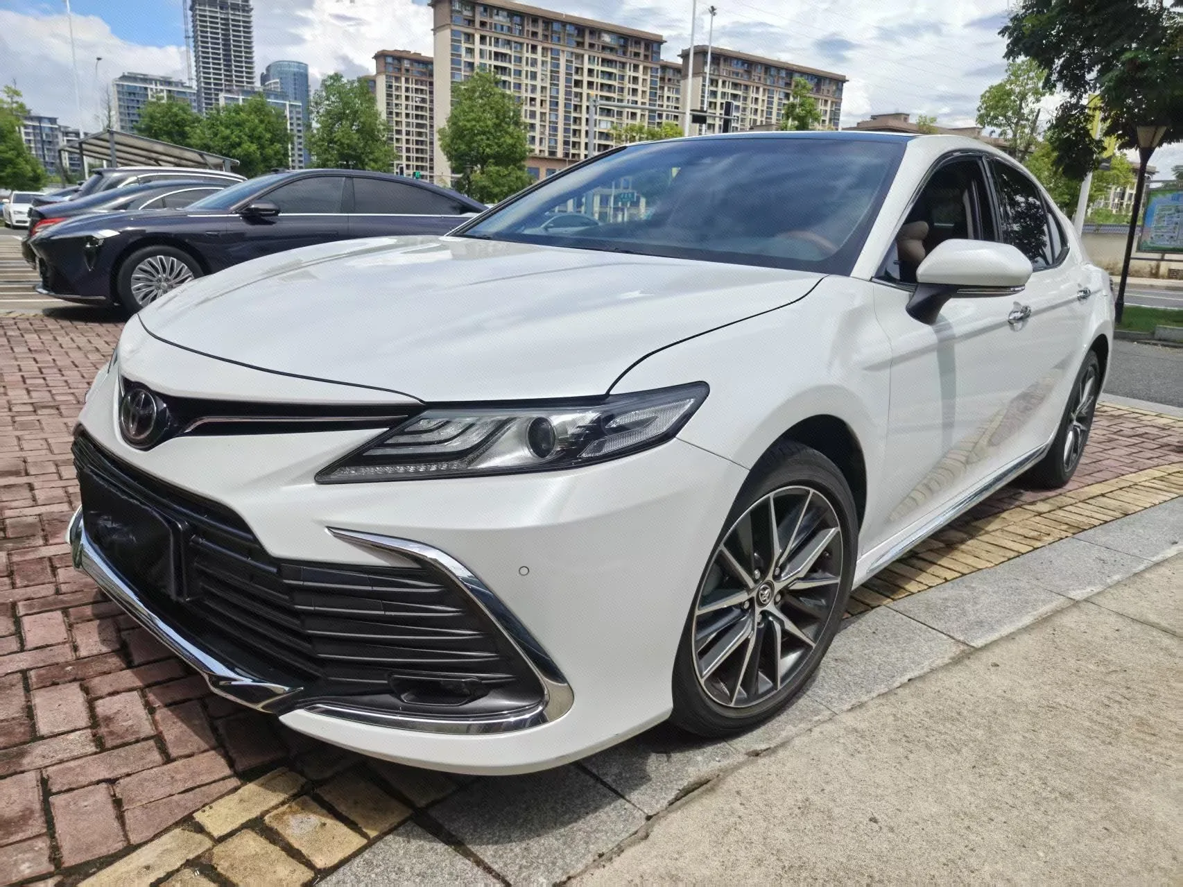 2023 Toyota Camry 2.5G Luxury Edition Automatic