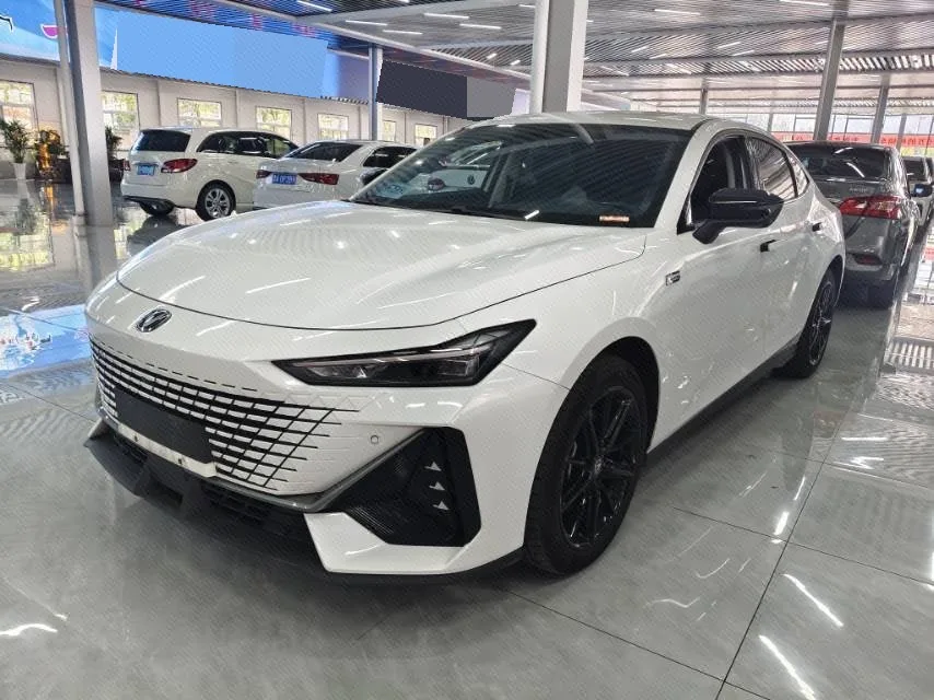 Changan 2023 UNI-V Smart Electric iDD 1.5T 113 km Smart Fun Edition (Speed Edition) Automatic Transmission