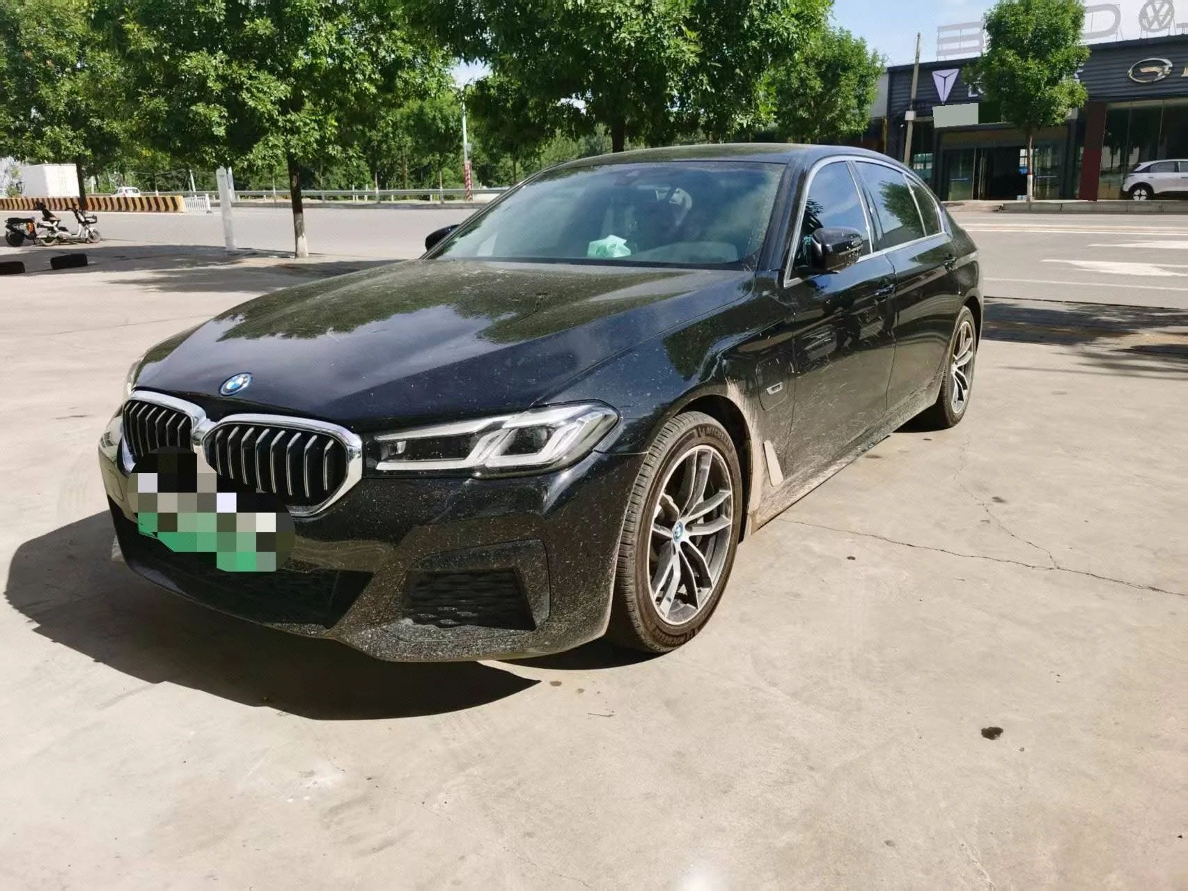 BMW 5 Series PHEV 2021 535Le M Sport Package