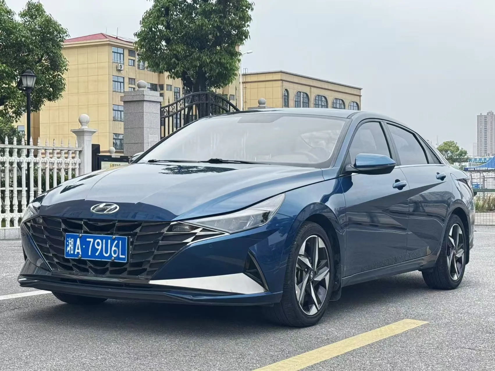 2022 Elantra 1.5L CVT GLX Elite