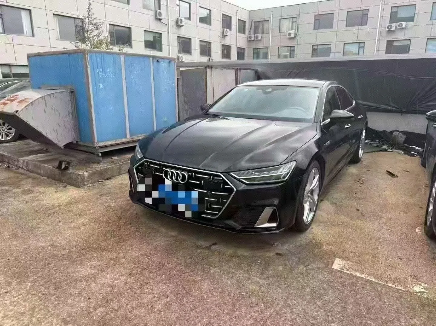 Audi 2024 A7L 2.0TFSI 45TFSI S-line Dream Edition Crystal Package Automatic Transmission