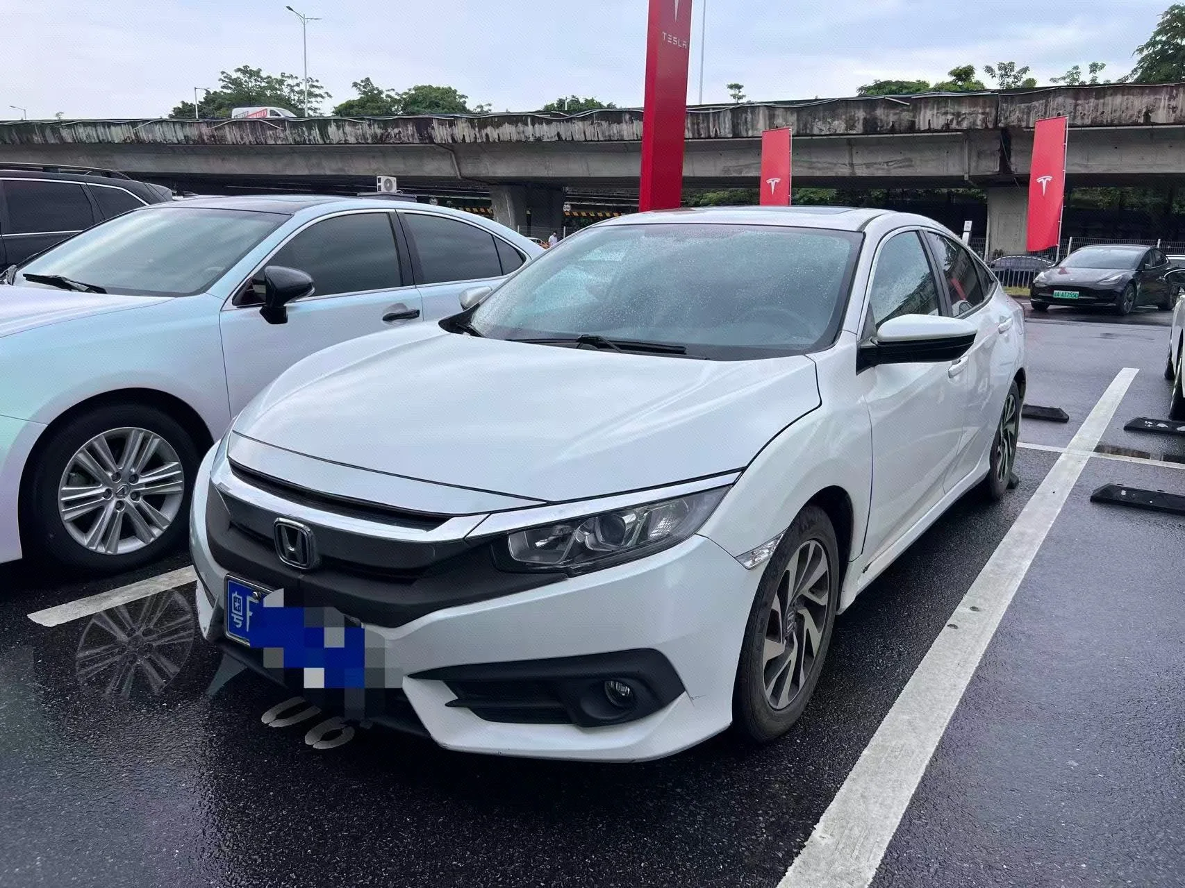 2016 Civic 220TURBO CVT Luxury Edition