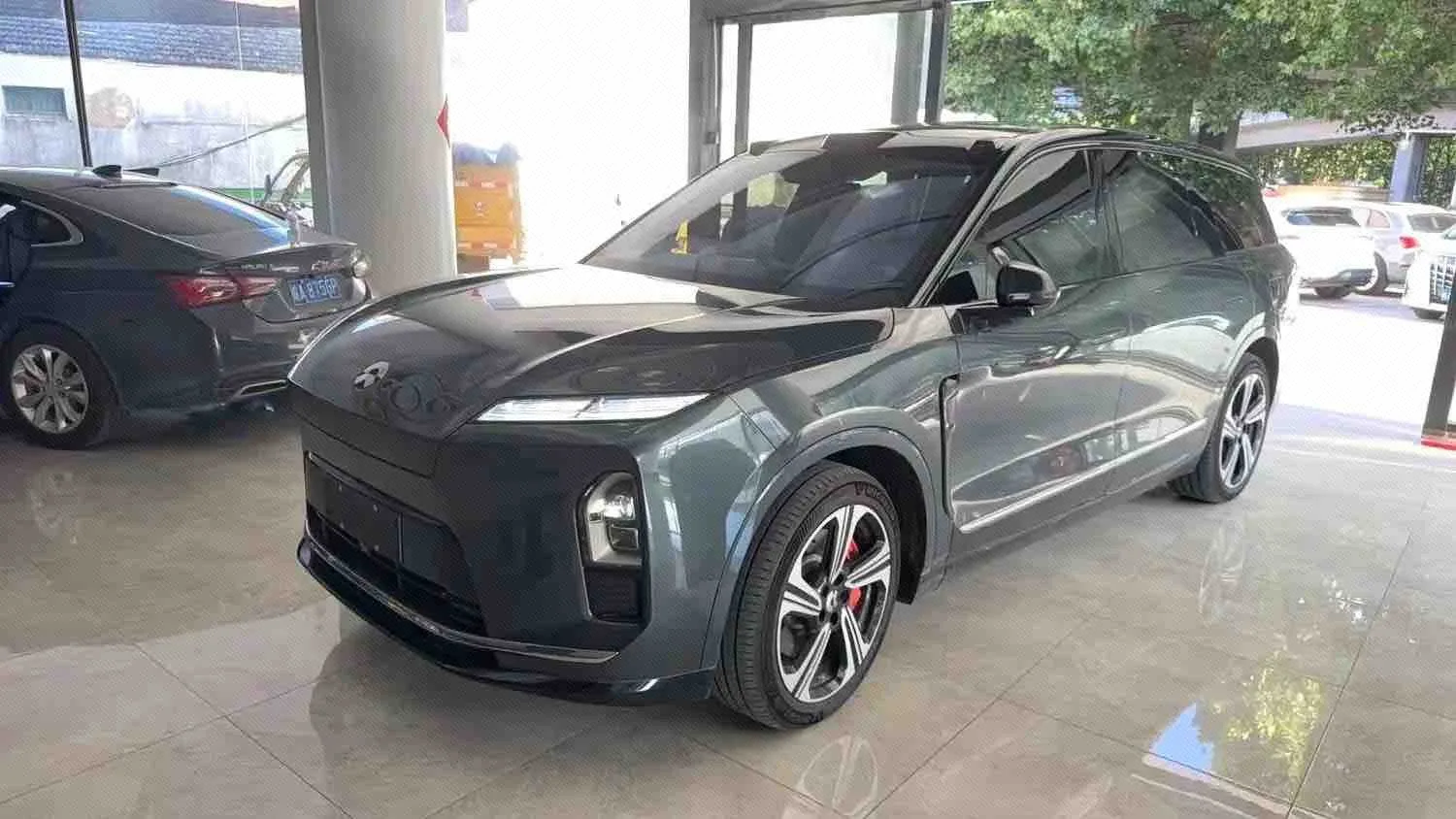 NIO 2026 ES8 7-seater Executive Luxury Edition Automatic