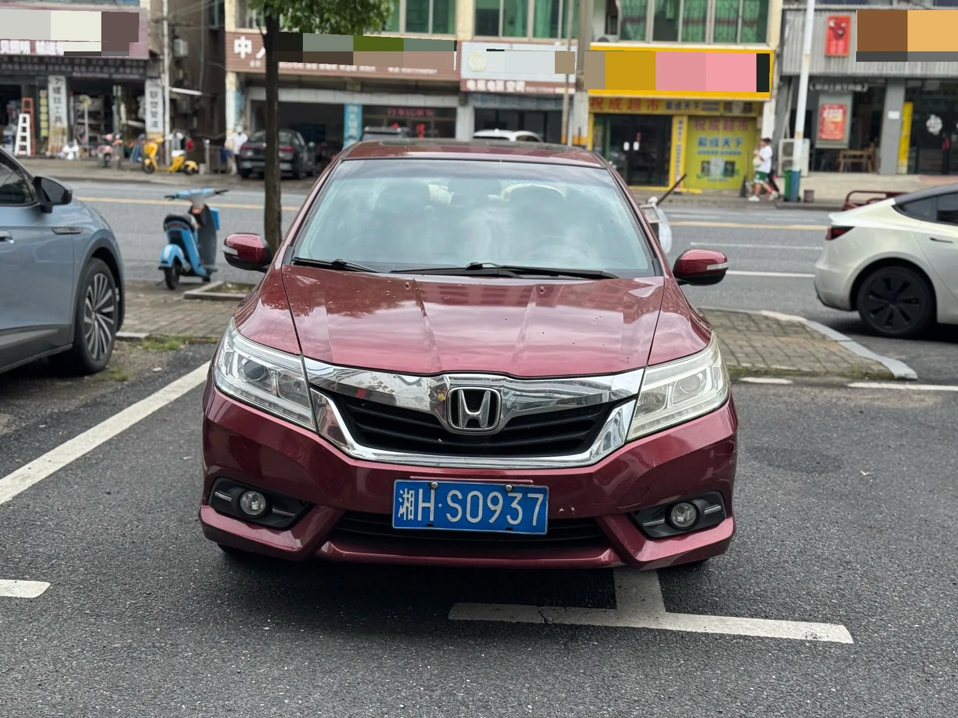 Honda Crider 2013 1.8L Automatic Deluxe Edition