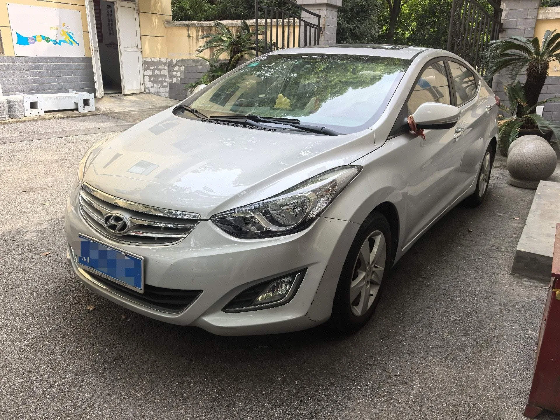 Hyundai Elantra 2012 1.6L Automatic Leading Edition