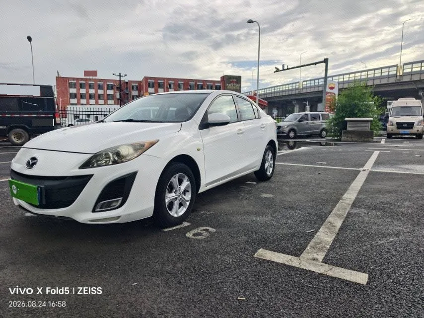 2013 Mazda3 Star Edition, Sedan, 1.6L, Automatic Elite
