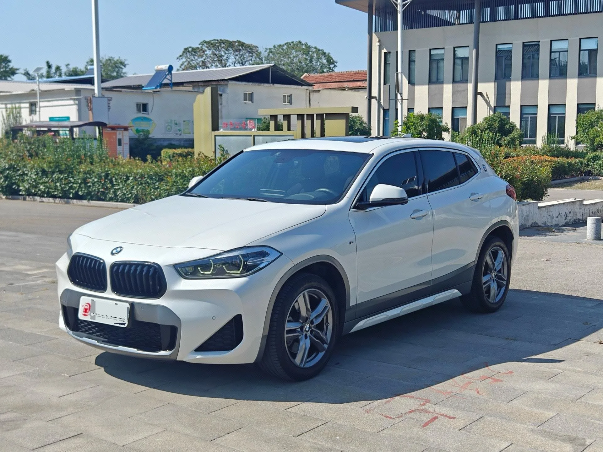 2021 BMW X2 sDrive25i M Off-Road Package