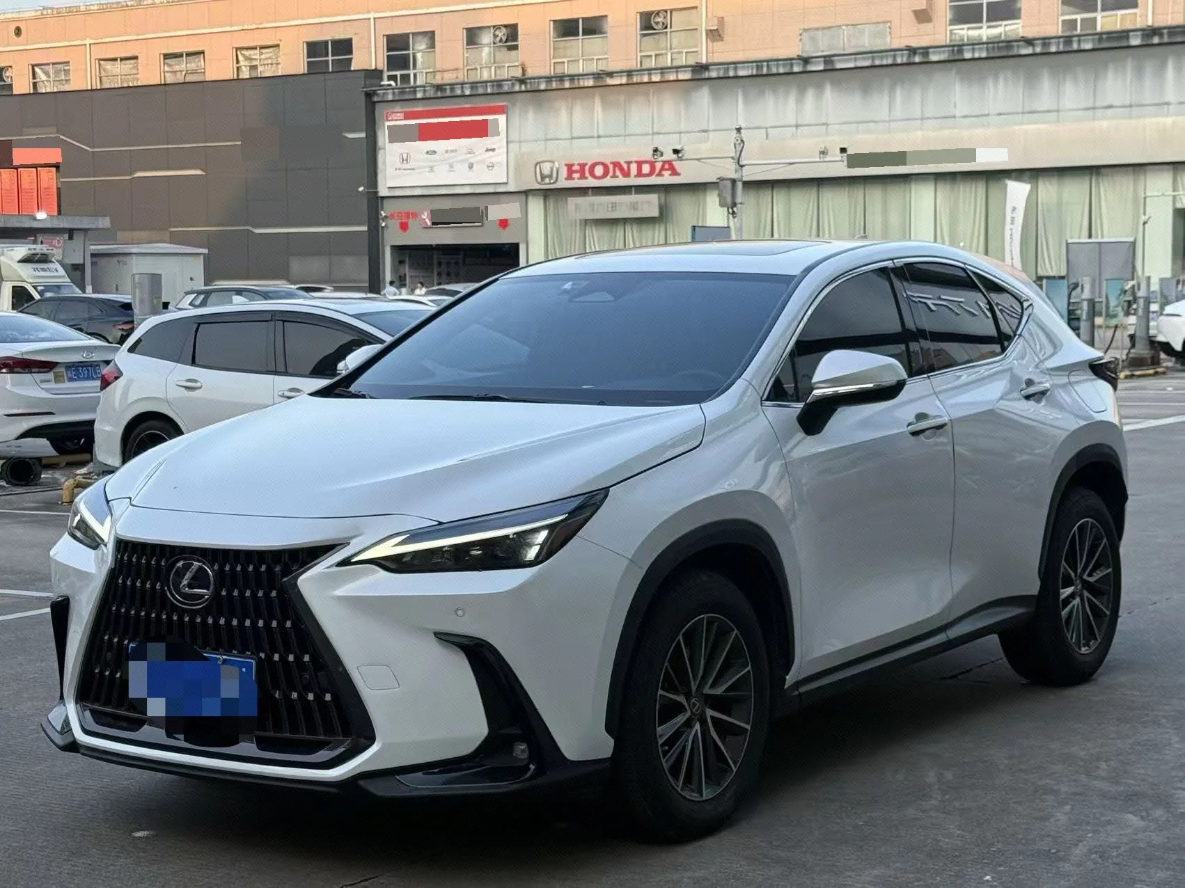 Lexus NX 2022 350h FWD Elite Edition