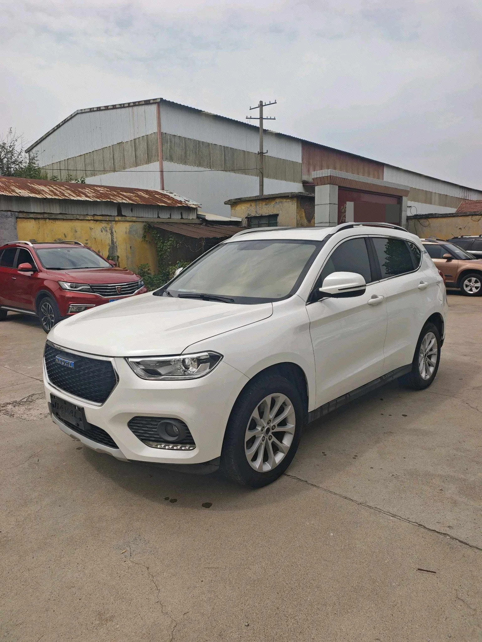 2017 Haval H2 1.5T Front-Wheel Drive Comfort Edition (Red Badge) Manual Transmission