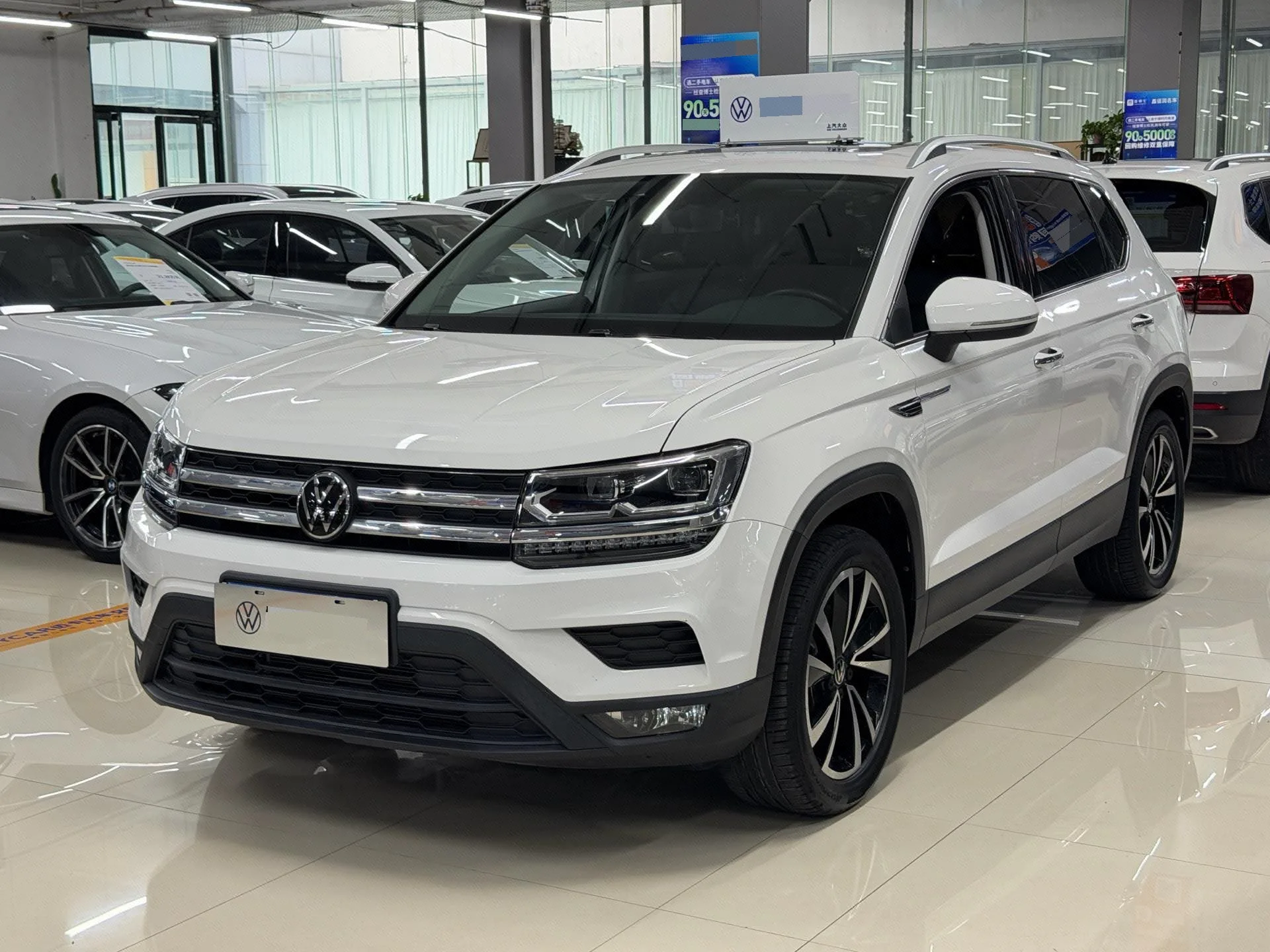 Tharu 2022 280TSI 2WD Luxury Edition
