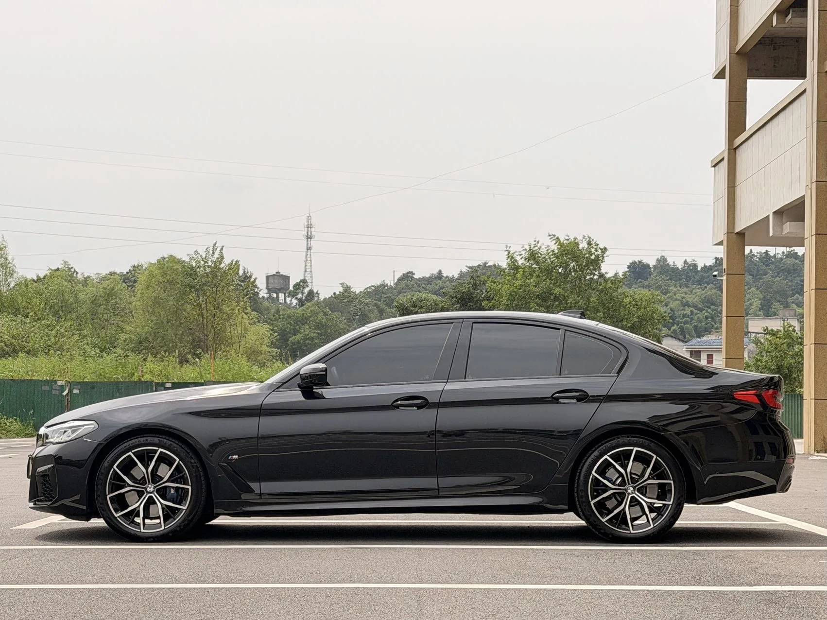BMW 5 Series (Imported) 2021 Model Year 530i Style Edition with M Sport Package