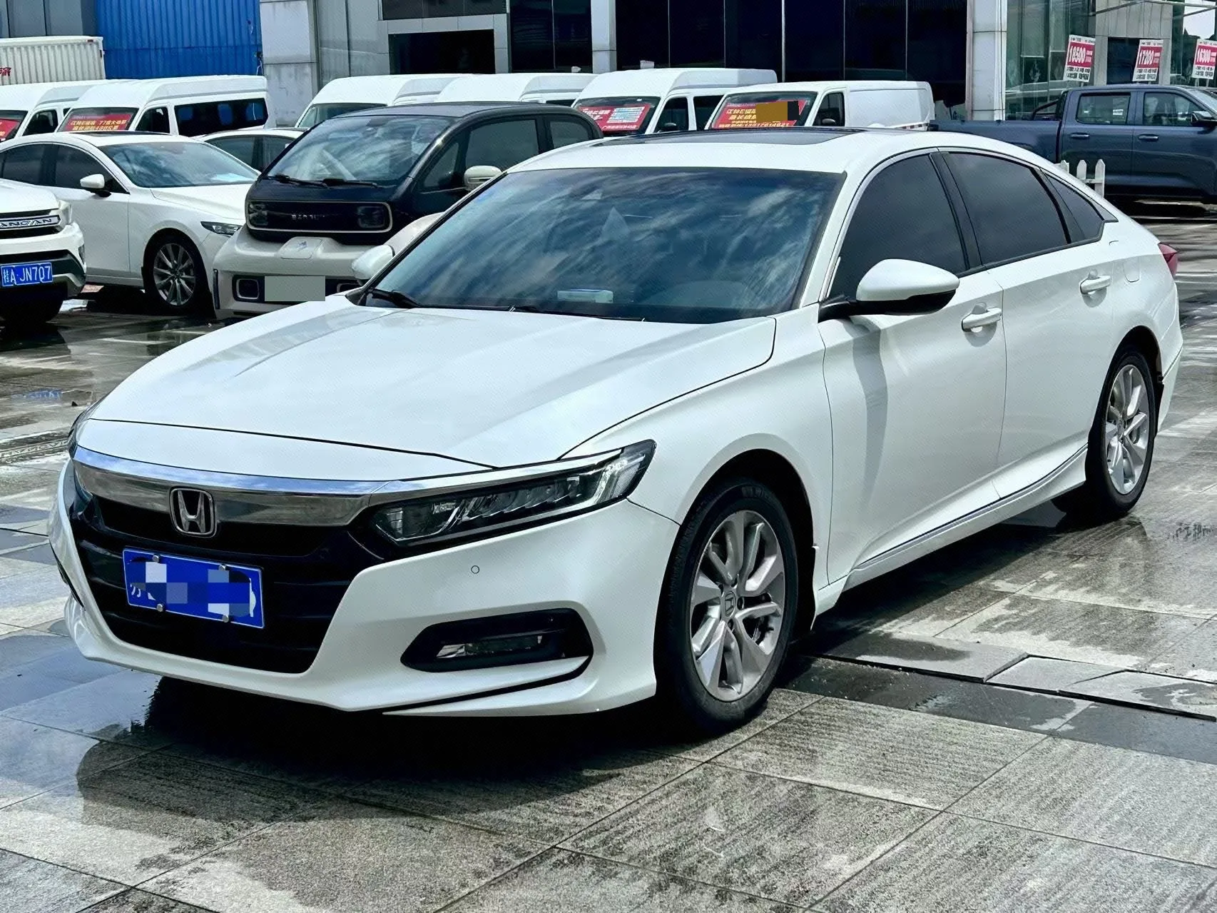 2018 Honda Accord 260TURBO Luxury Edition (China V Emission Standard)