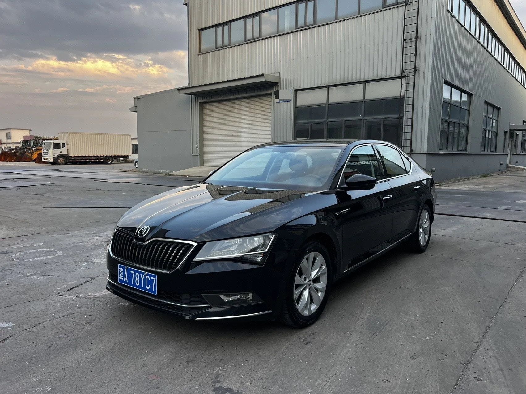 Superb 2018 TSI330 DSG Comfort Edition (National V Emission Standard)