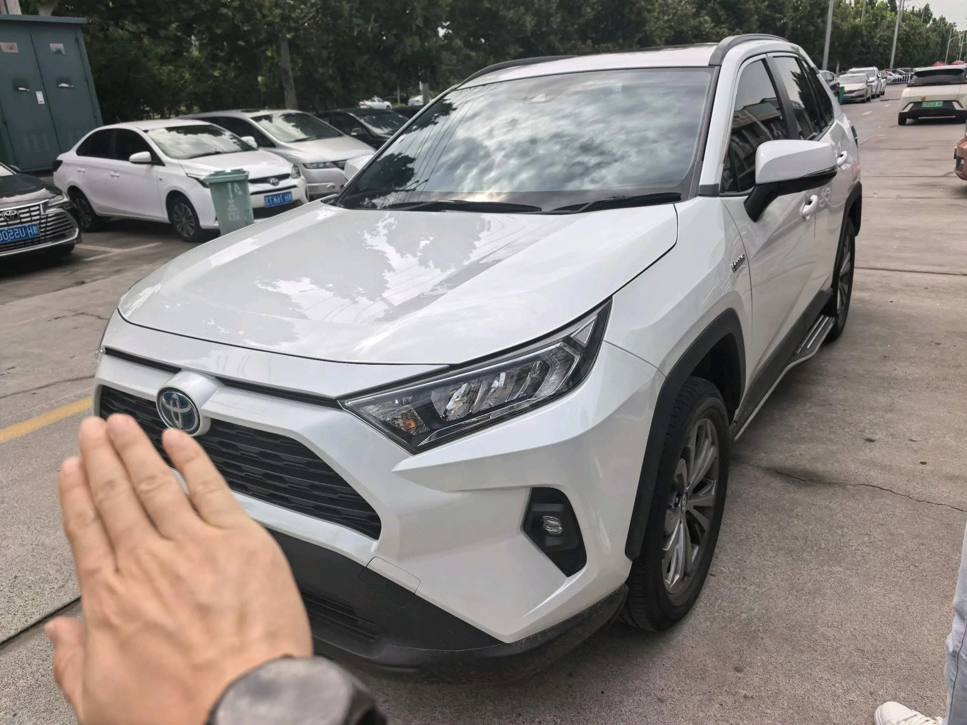2023 Toyota RAV4 Hybrid 2.5L CVT 2WD Elite Edition Automatic