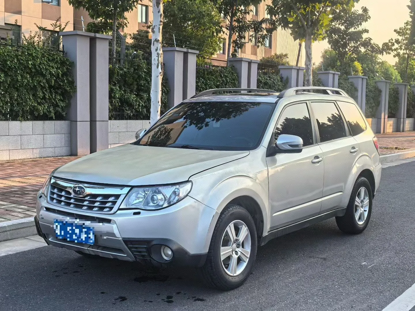 Forester 2012 Classic 2.0XS Automatic Luxury Navigation Edition