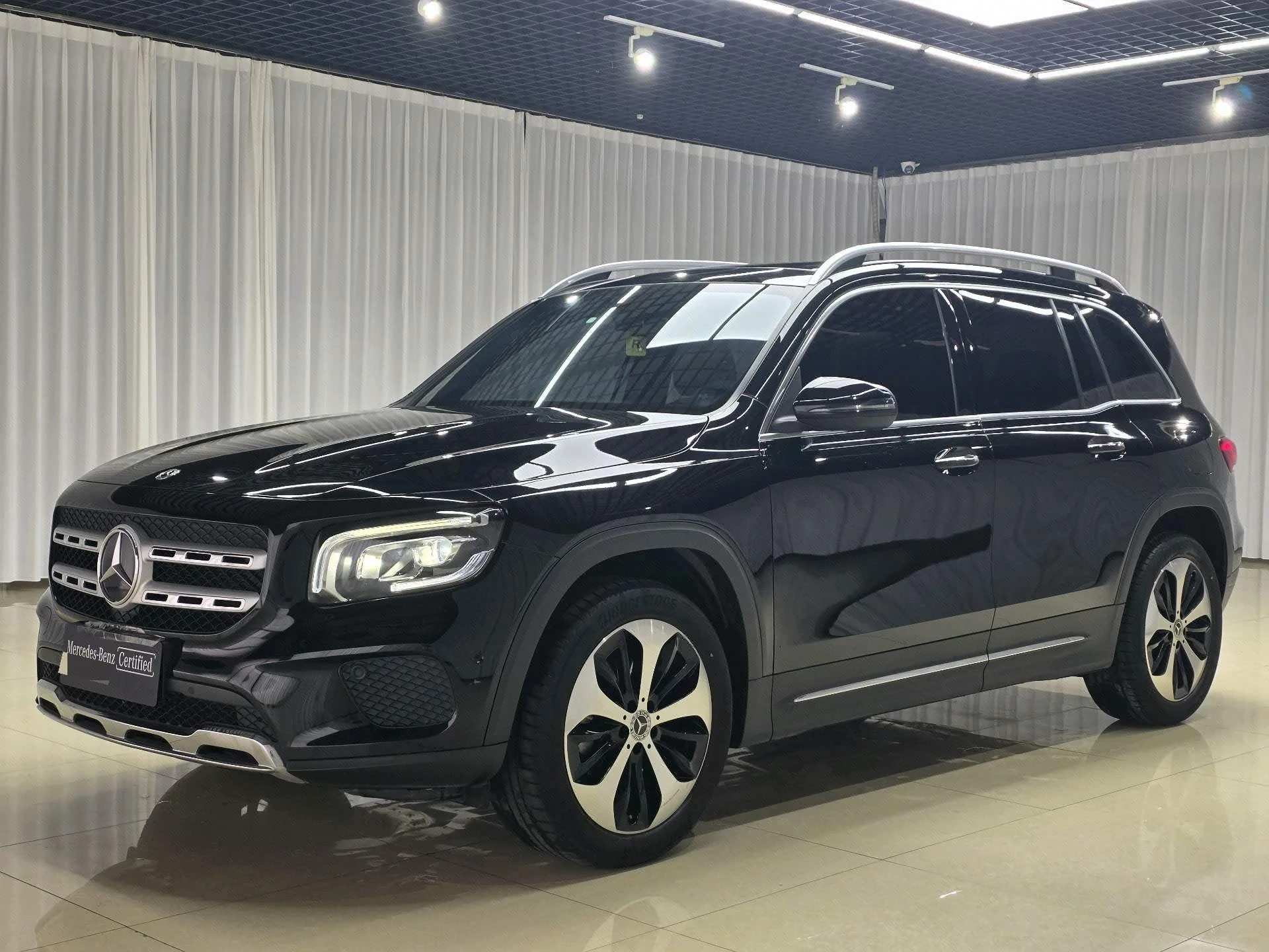 Mercedes-Benz GLB 2021 Fashion Edition