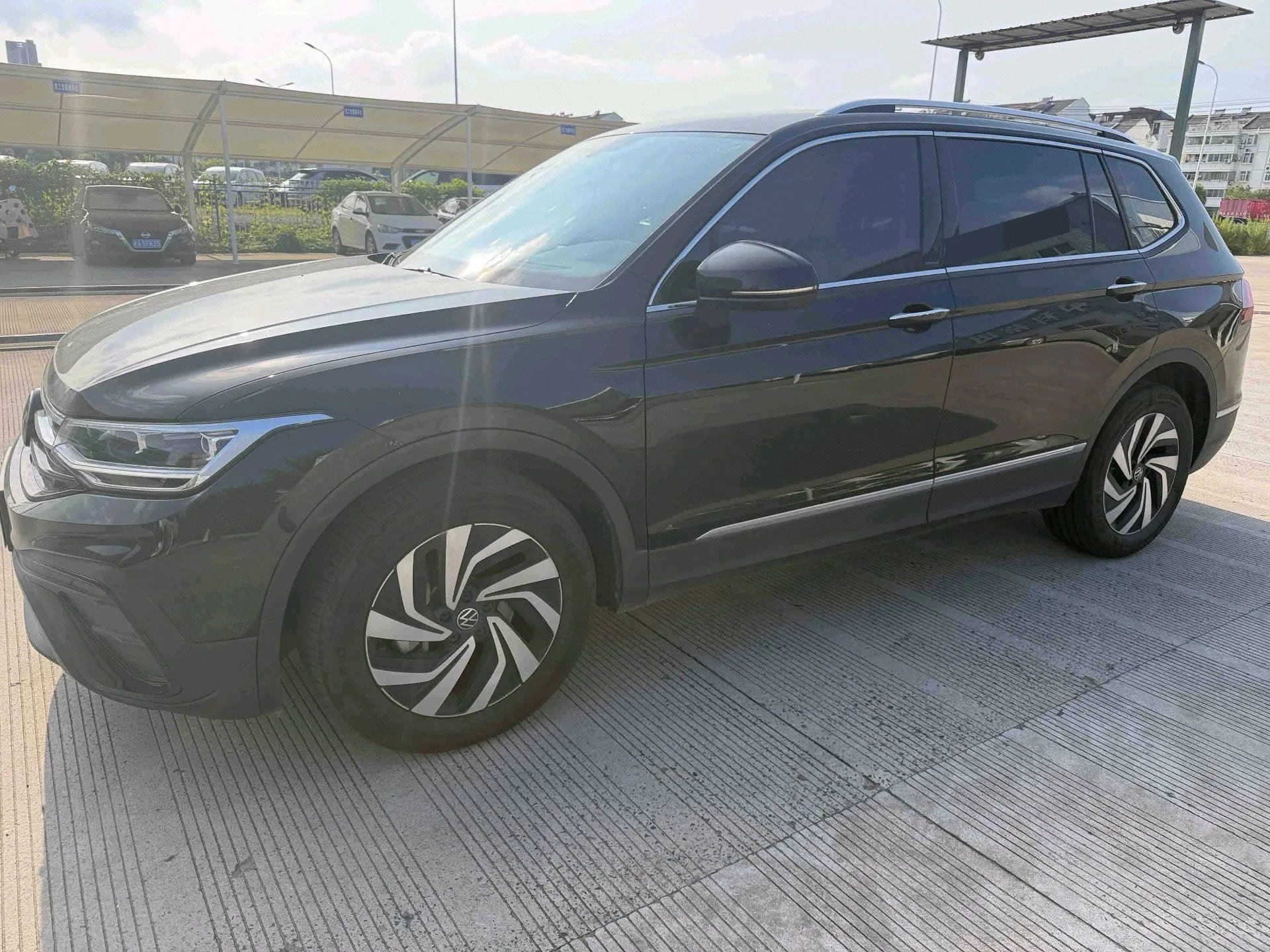 Volkswagen 2024 Tiguan L 1.5TSI 300TSI 2WD Smart Edition Automatic