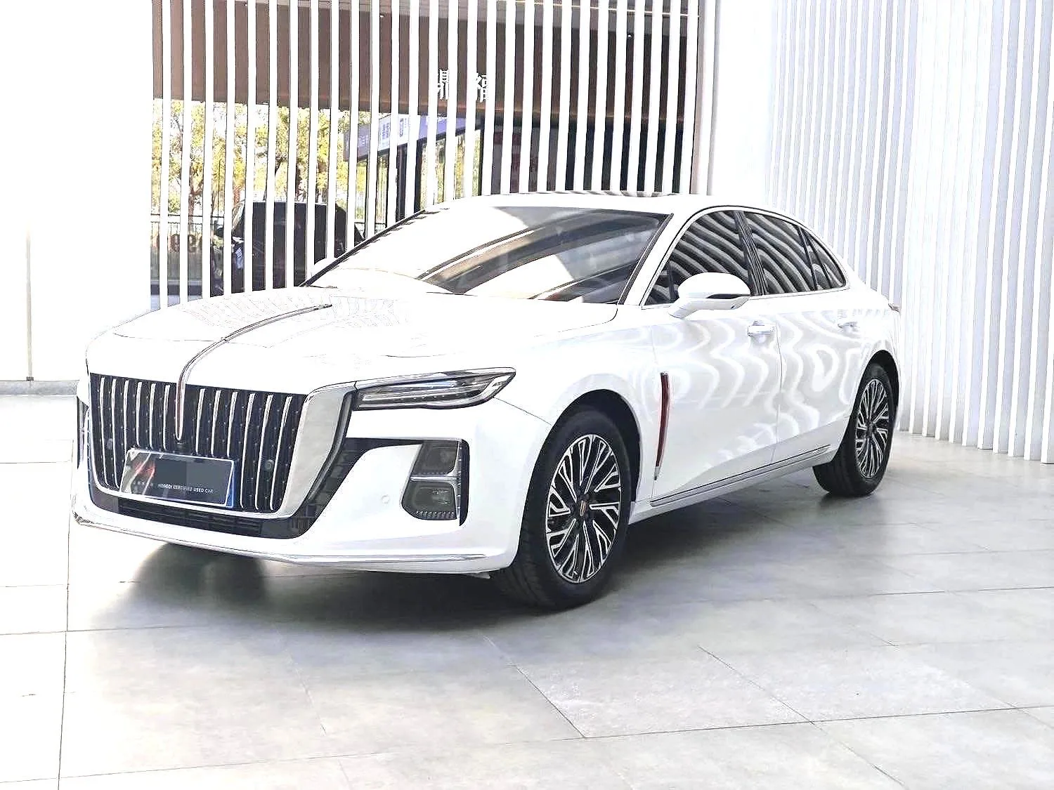 Hongqi H5 2024 2.0T Automatic Intelligent Flagship Edition