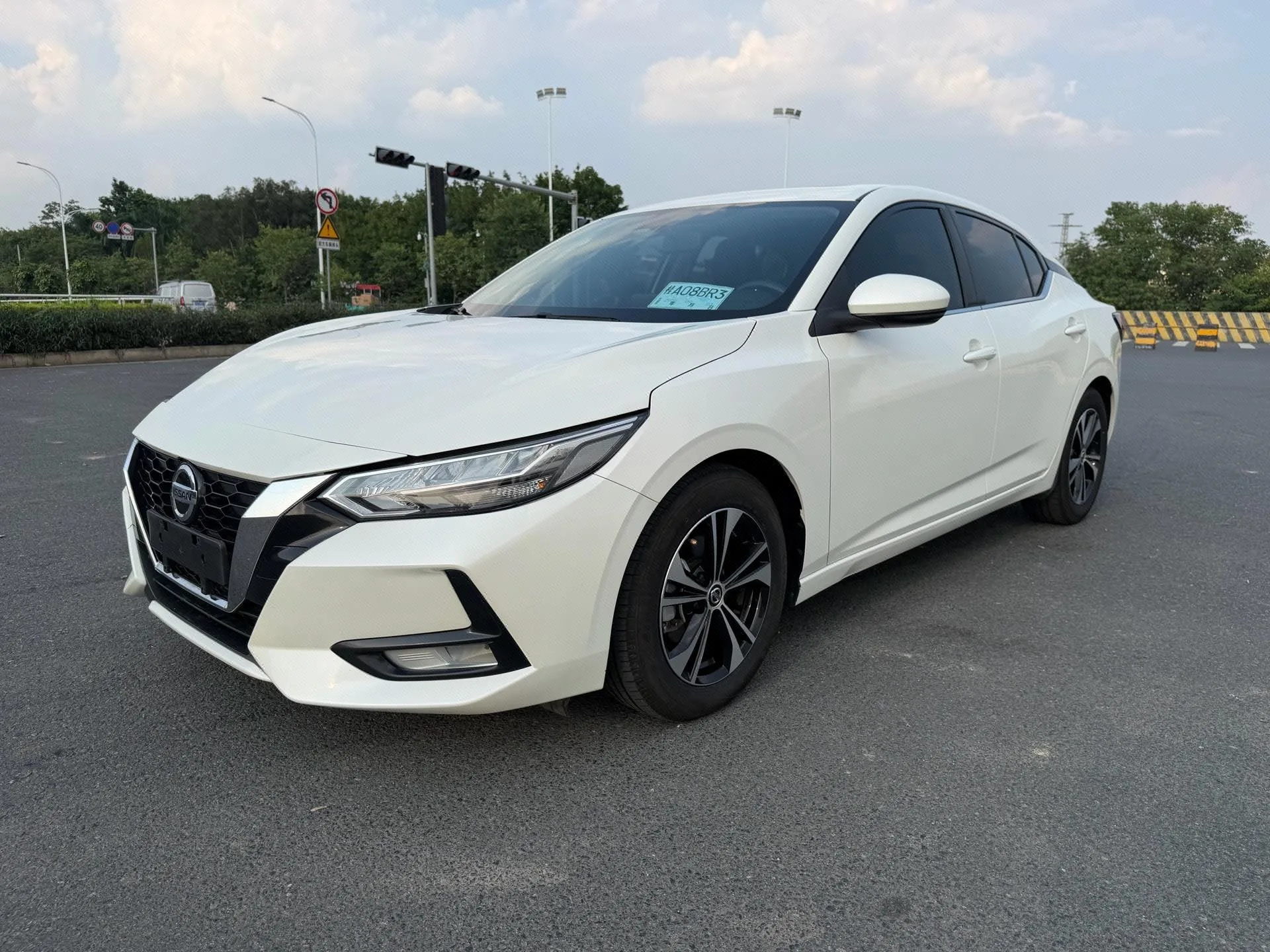 Nissan Sylphy 2022 1.6L XL CVT Enjoy Edition