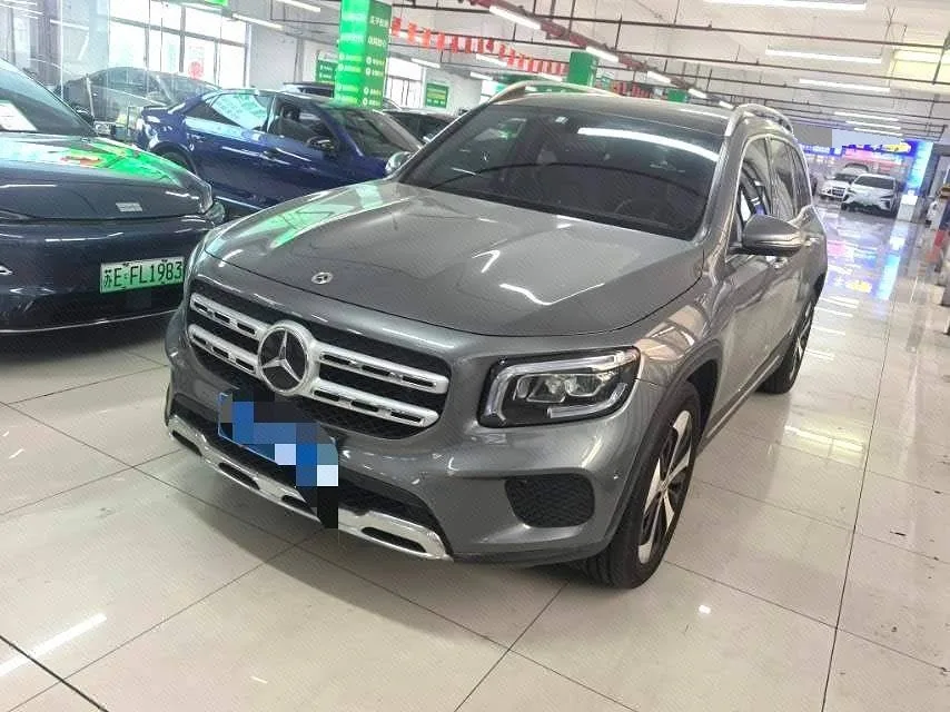 2023 Mercedes-Benz GLB 220 Fashion Edition