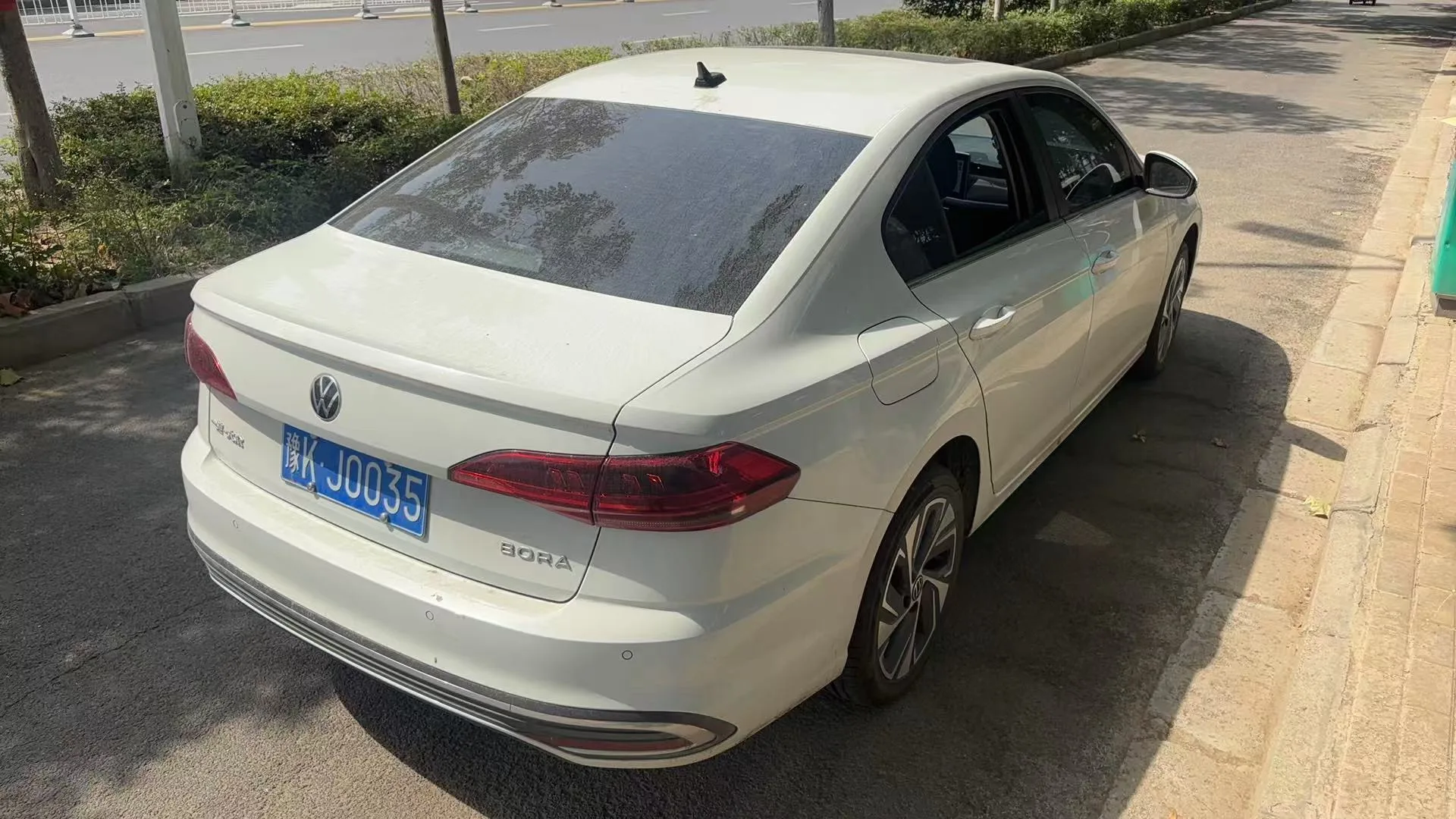 Volkswagen 2025 Bora 1.2TSI 200TSI Yuexing Navigation Edition Automatic Transmission