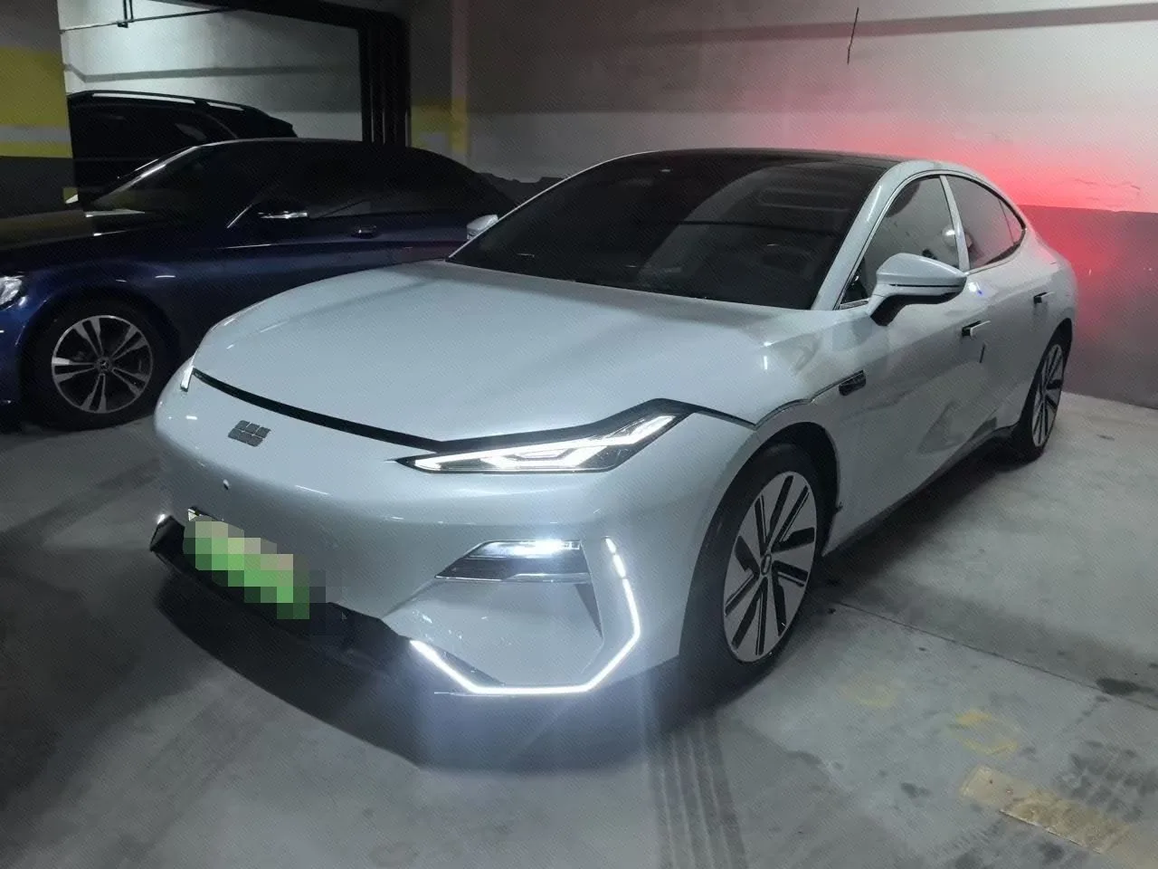Galaxy E8 2024 Model, 665 km Range, Rear-Wheel Drive, Star Ship Long-Range Edition
