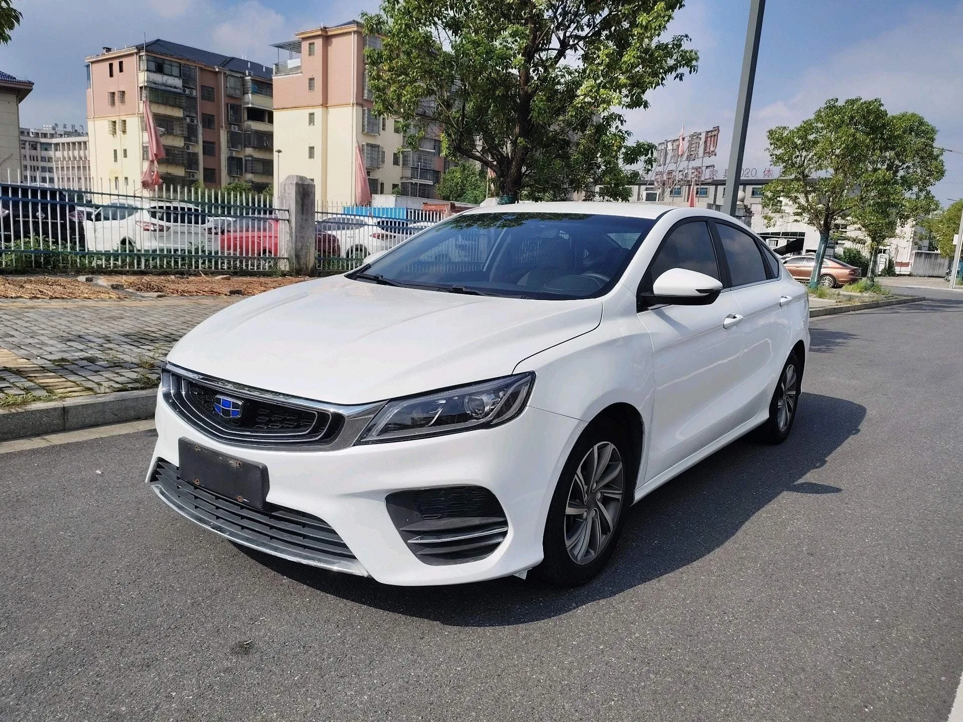 Geely Binrui 2018 14T CVT Colorful Edition