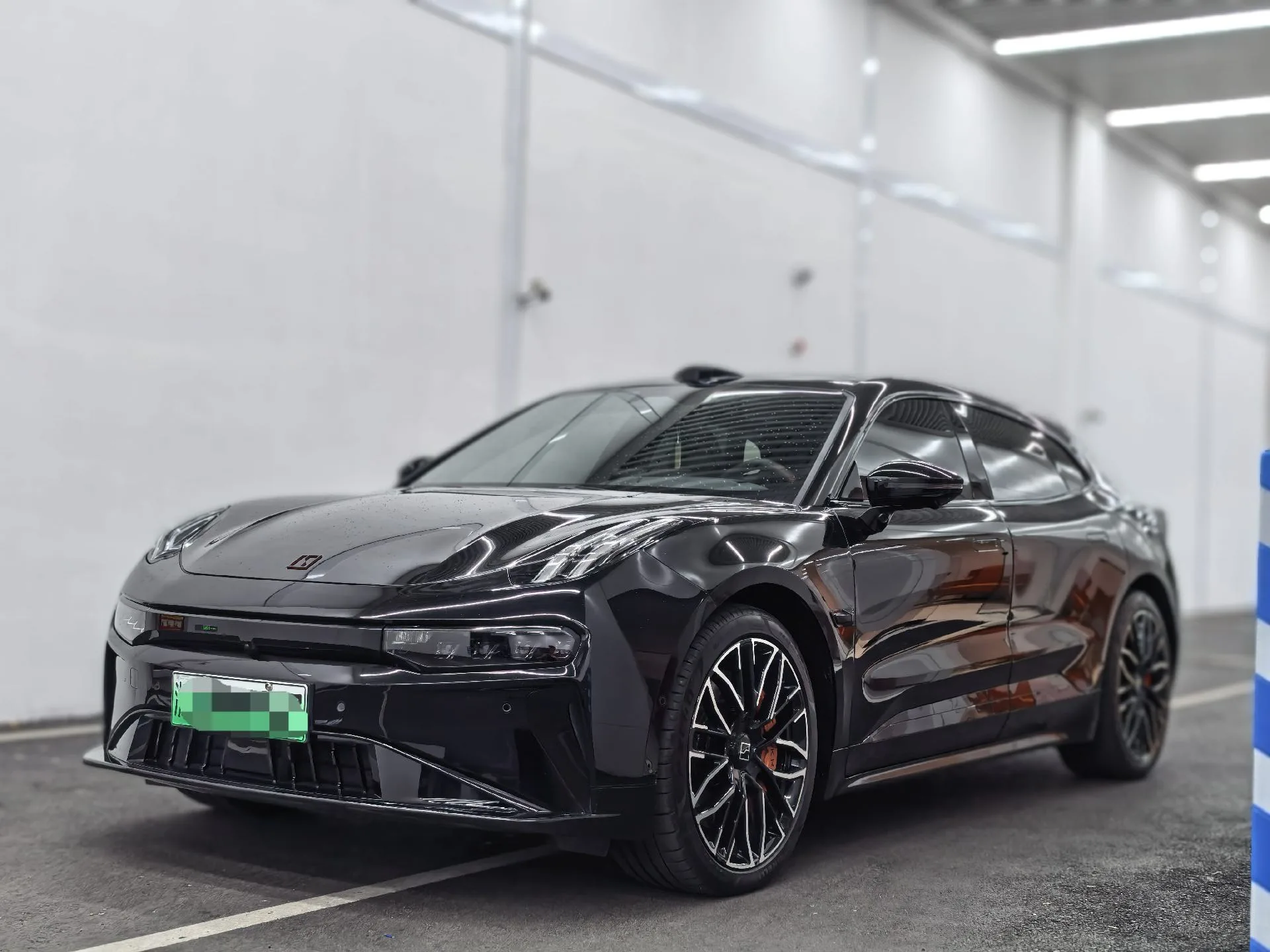 Jike 2025 Model Jike 001 YOU Edition 100kWh 4WD Automatic