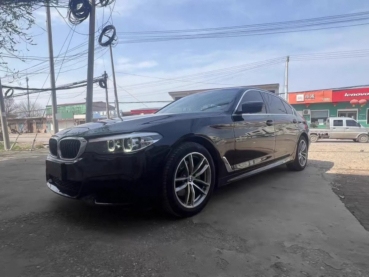2020 BMW 5 Series 525Li M Sport Package