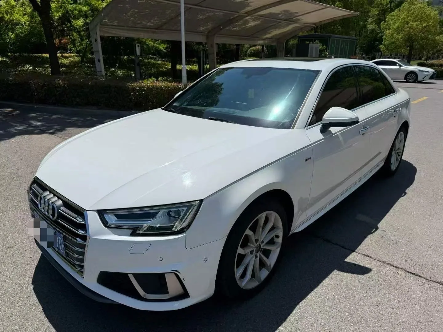 Audi A4L 2019 40 TFSI Fashion Edition (China VI Emission Standard)
