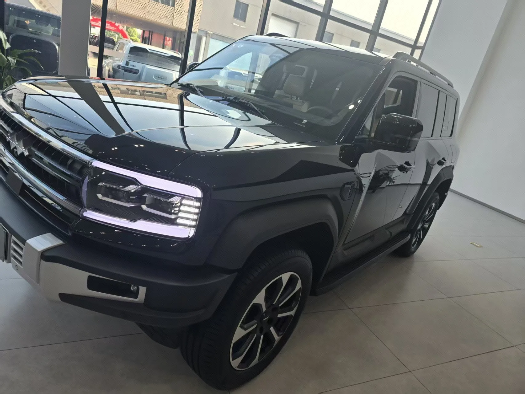 Leopard 5 2023 Navigator Edition