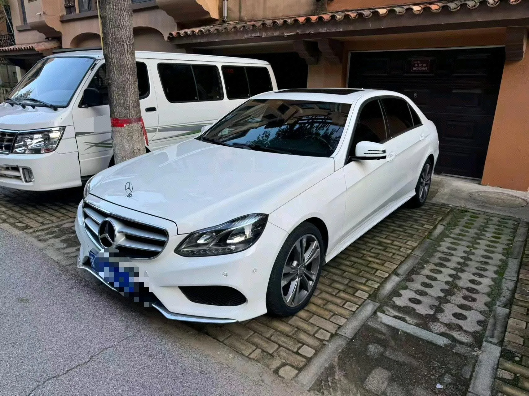 2015 Mercedes-Benz E-Class E 260 L Sport