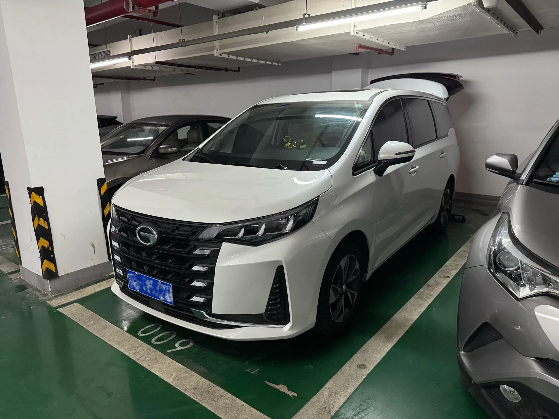 Trumpchi 2025 M6 MAX 1.5T 270T WDCT Luxury Edition Automatic