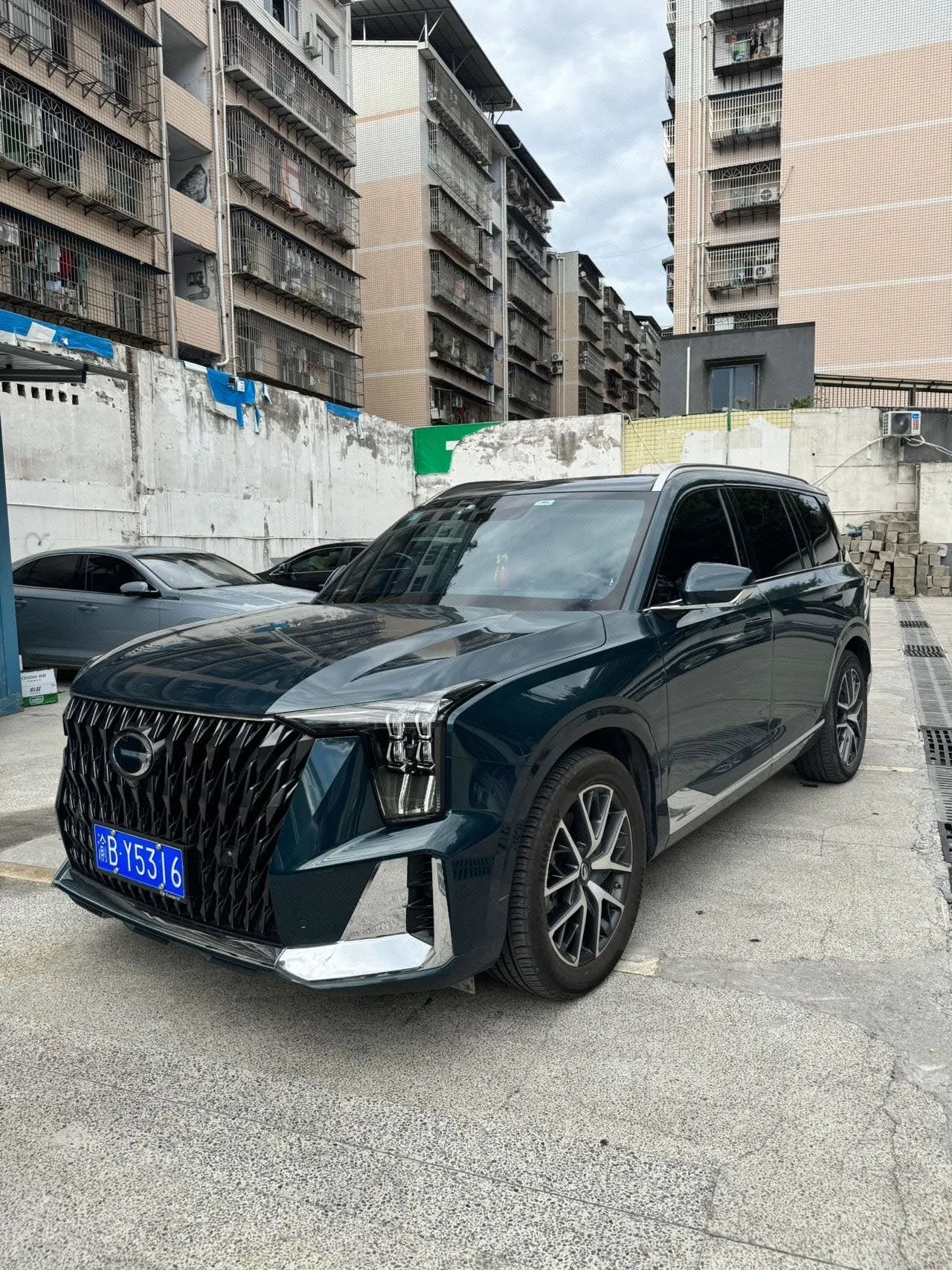 GAC GS8 2022 Dual-Hybrid Series 2.0TM AWD Flagship Edition (7-Seater)