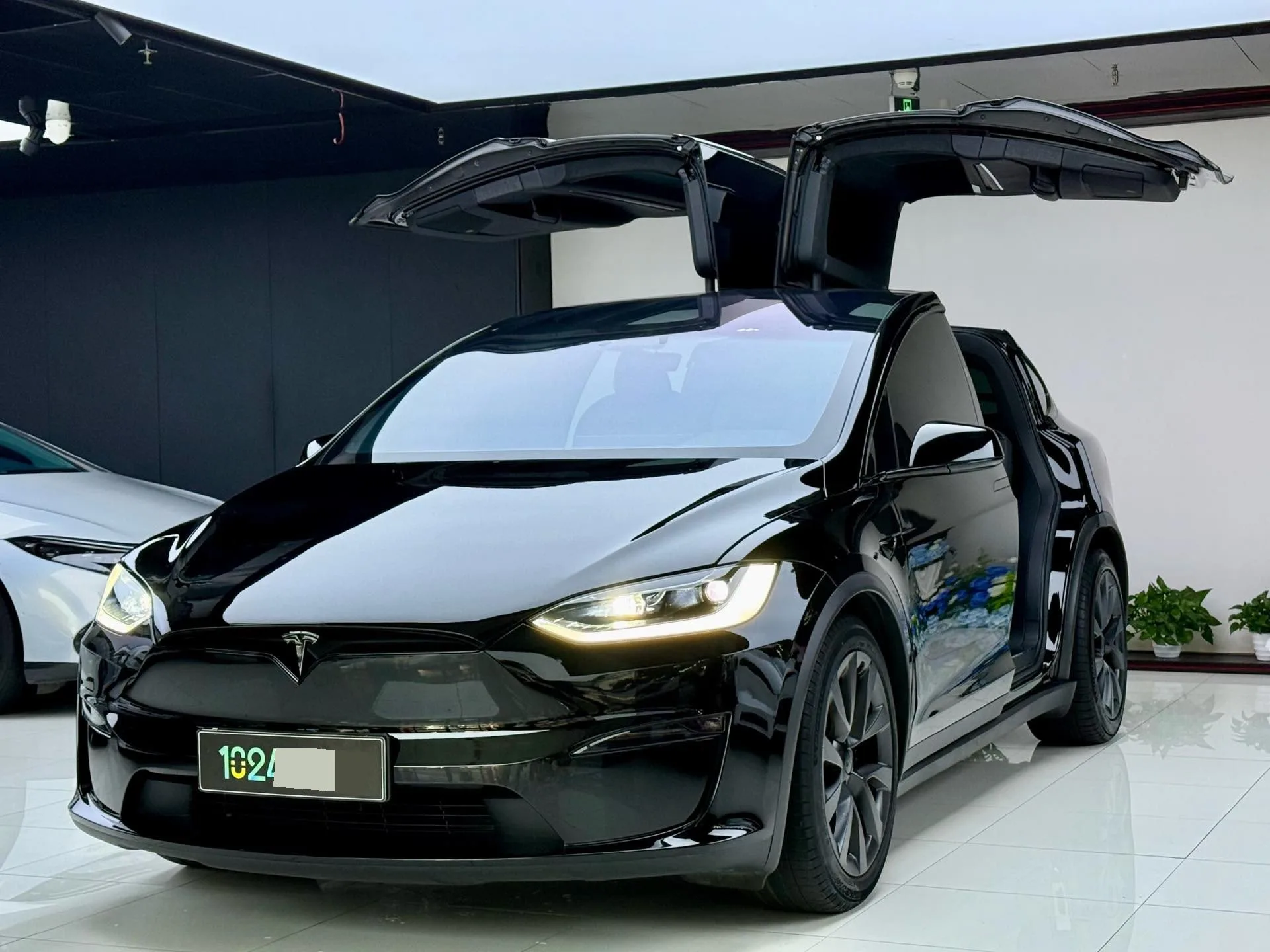 2023 Model X Dual Motor All-Wheel Drive