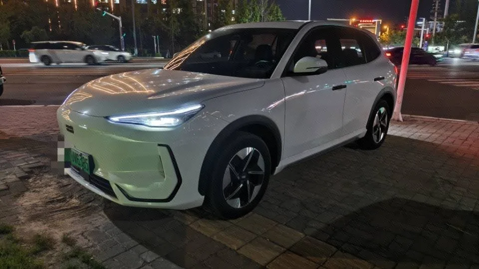 Geely Galaxy 2024 E5 440km Explorer Edition Automatic