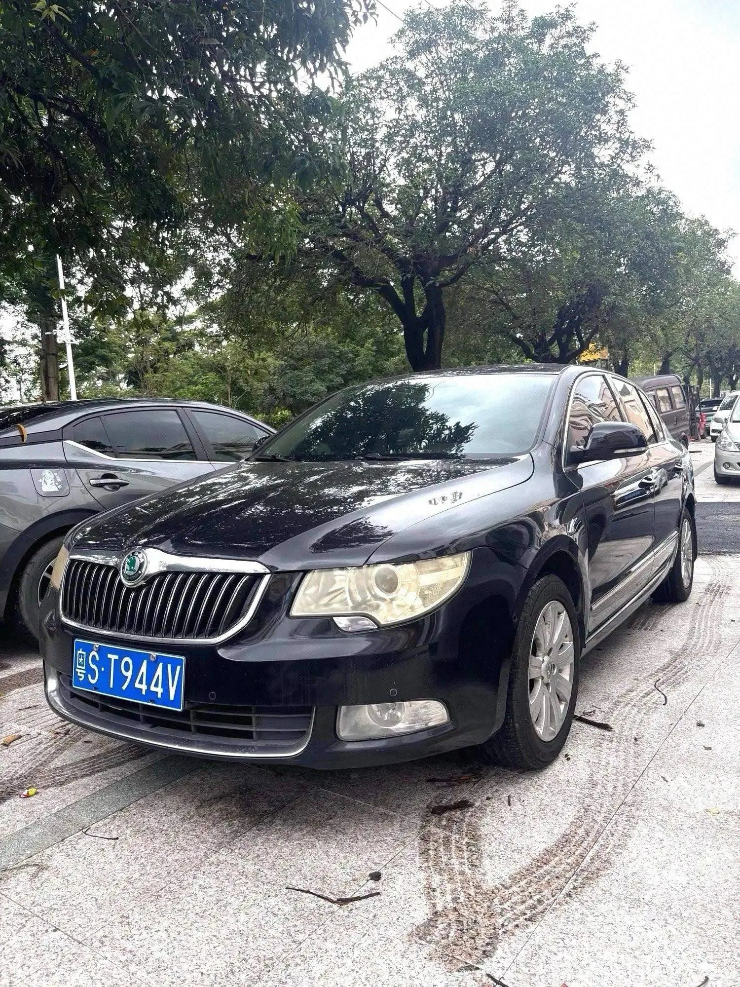 Superb 2012 1.8TSI Automatic Elegance Edition