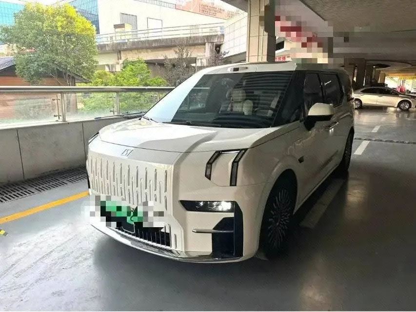 Extreme Krypton 009 2024 Model 7-Seat Aisle Edition 108kWh