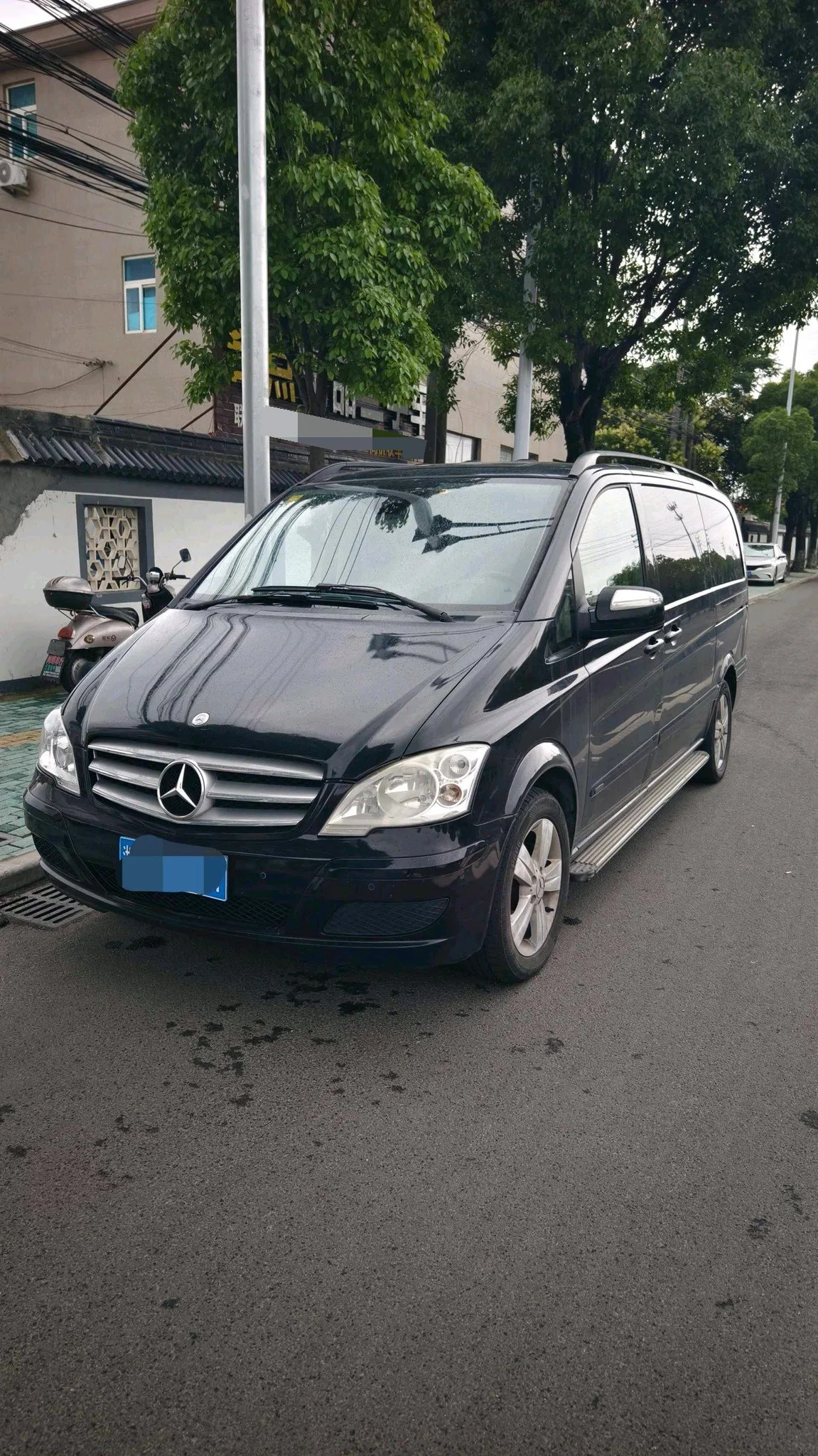 Viano 2011 Model Year 2.5L Premium Edition