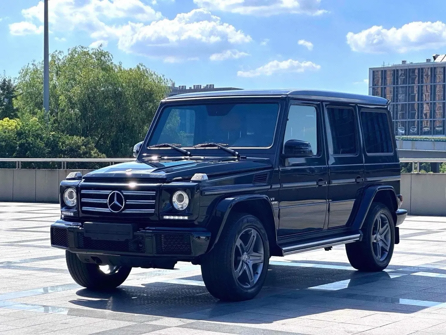 2018 Mercedes-Benz G-Class G 500 designo Artisan Edition