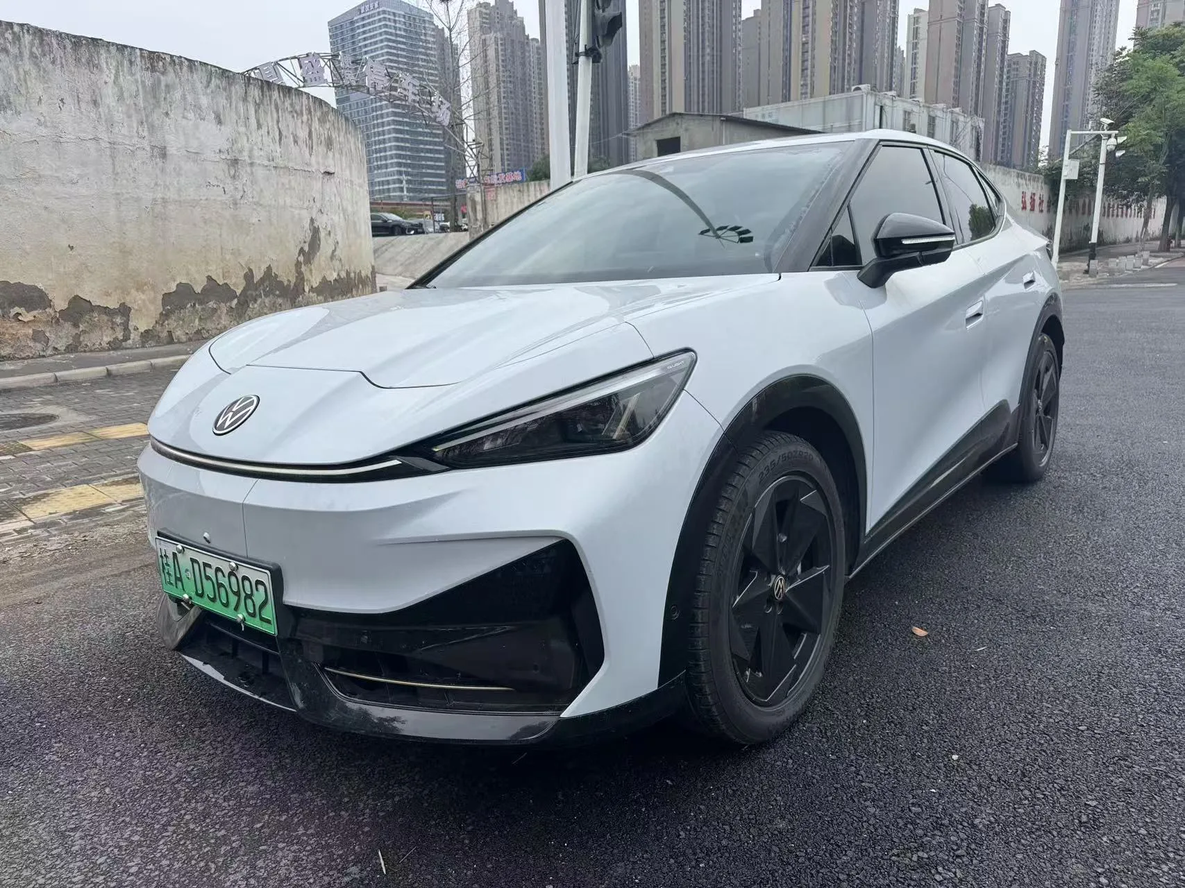Volkswagen 2024 ID.UNYX Ultra Long Range Automatic