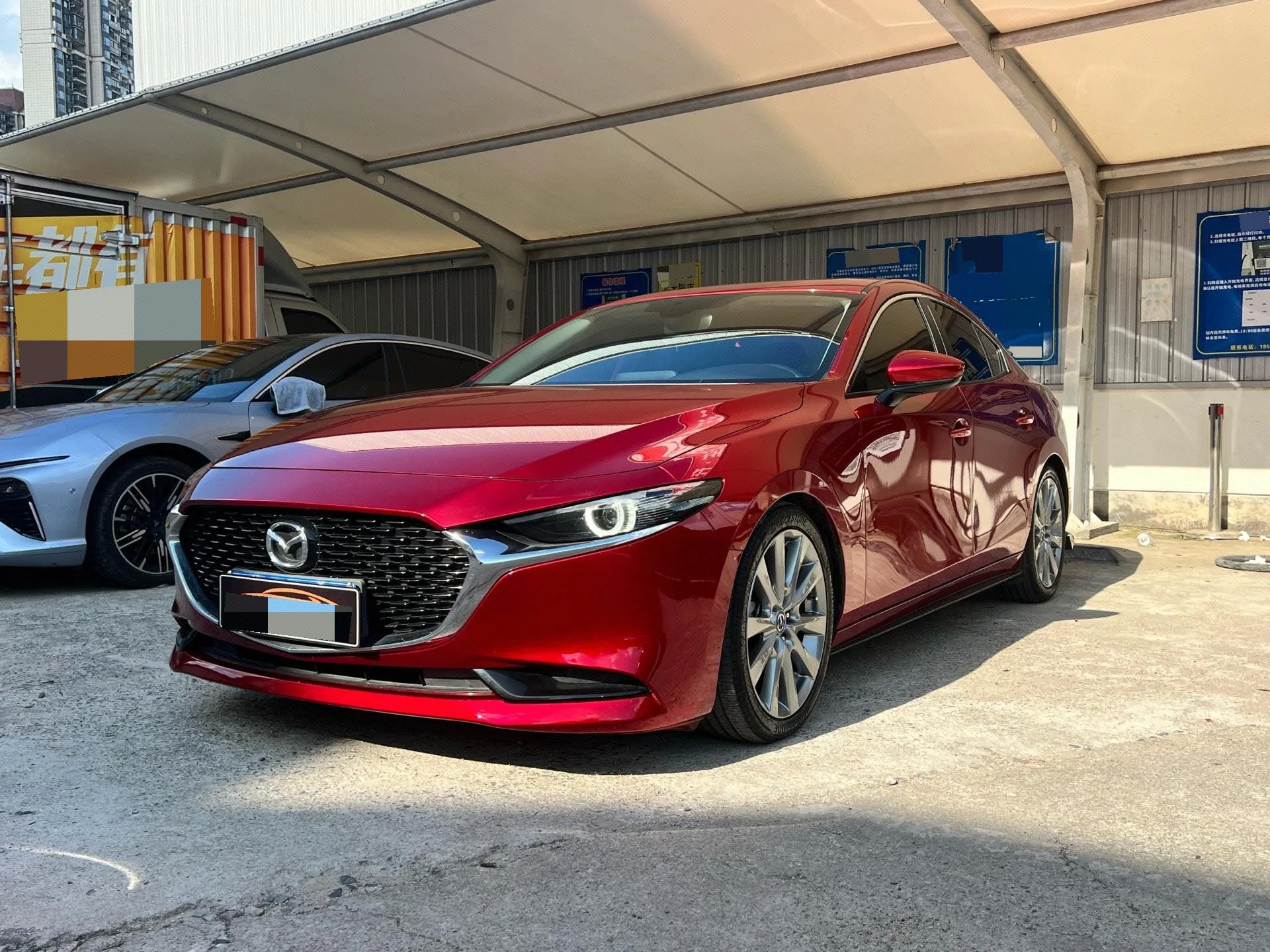 Mazda 3 Axela 2025 Model Year Mazda 3 Axela—Sedan 2.0 Premium Edition, Automatic Transmission