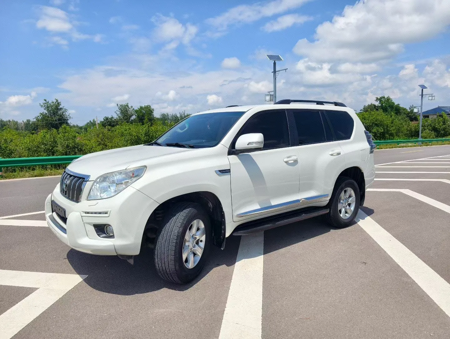 Prado (Imported) 2014 2.7L Automatic Standard Edition