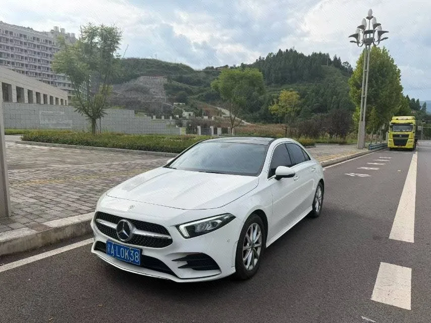 Mercedes-Benz A-Class 2020 Facelift A 200 L Sport Sedan Dynamic Edition