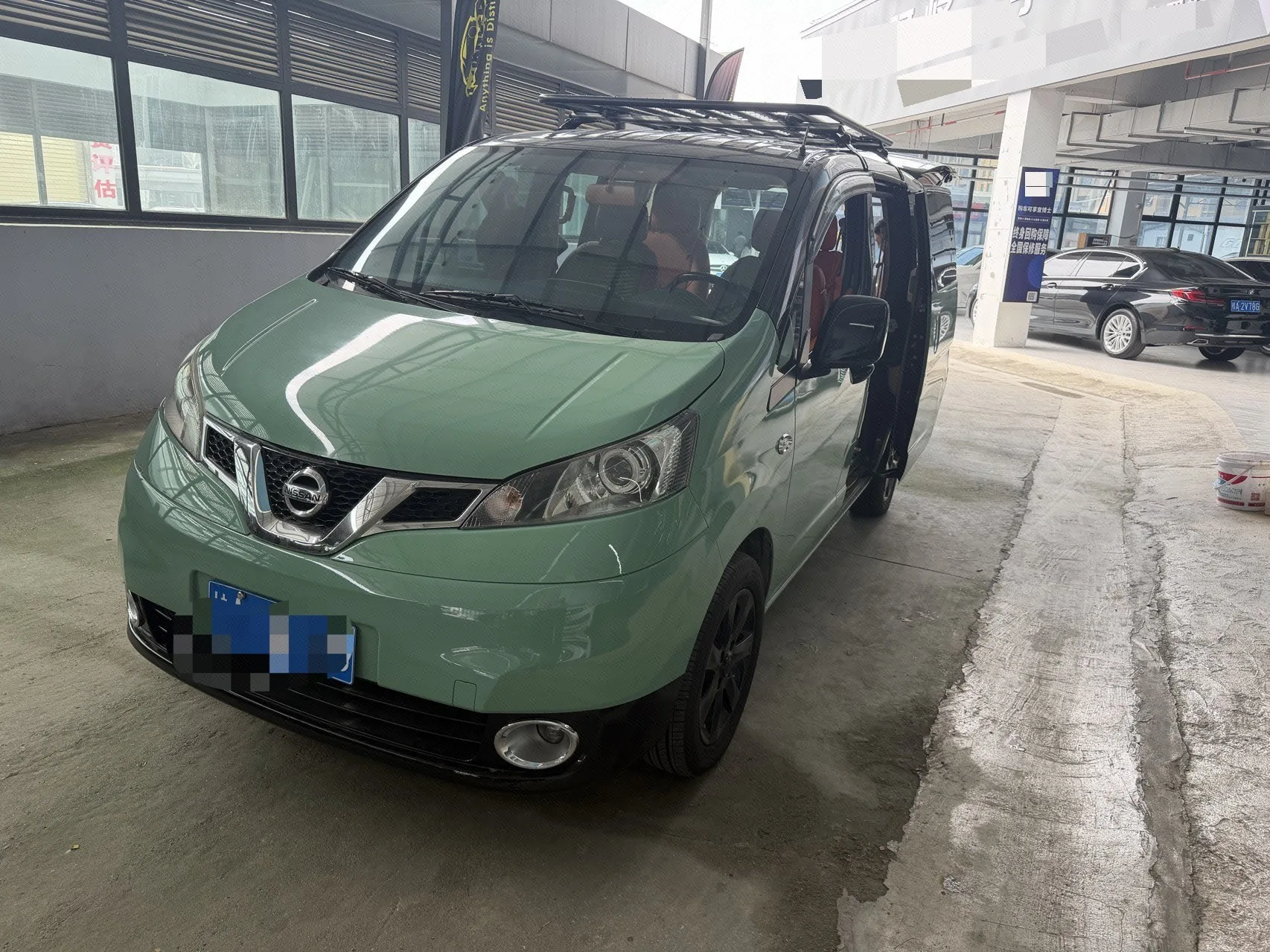 2014 Nissan NV200 1.6L CVT Luxury Edition, China V Emission Standard