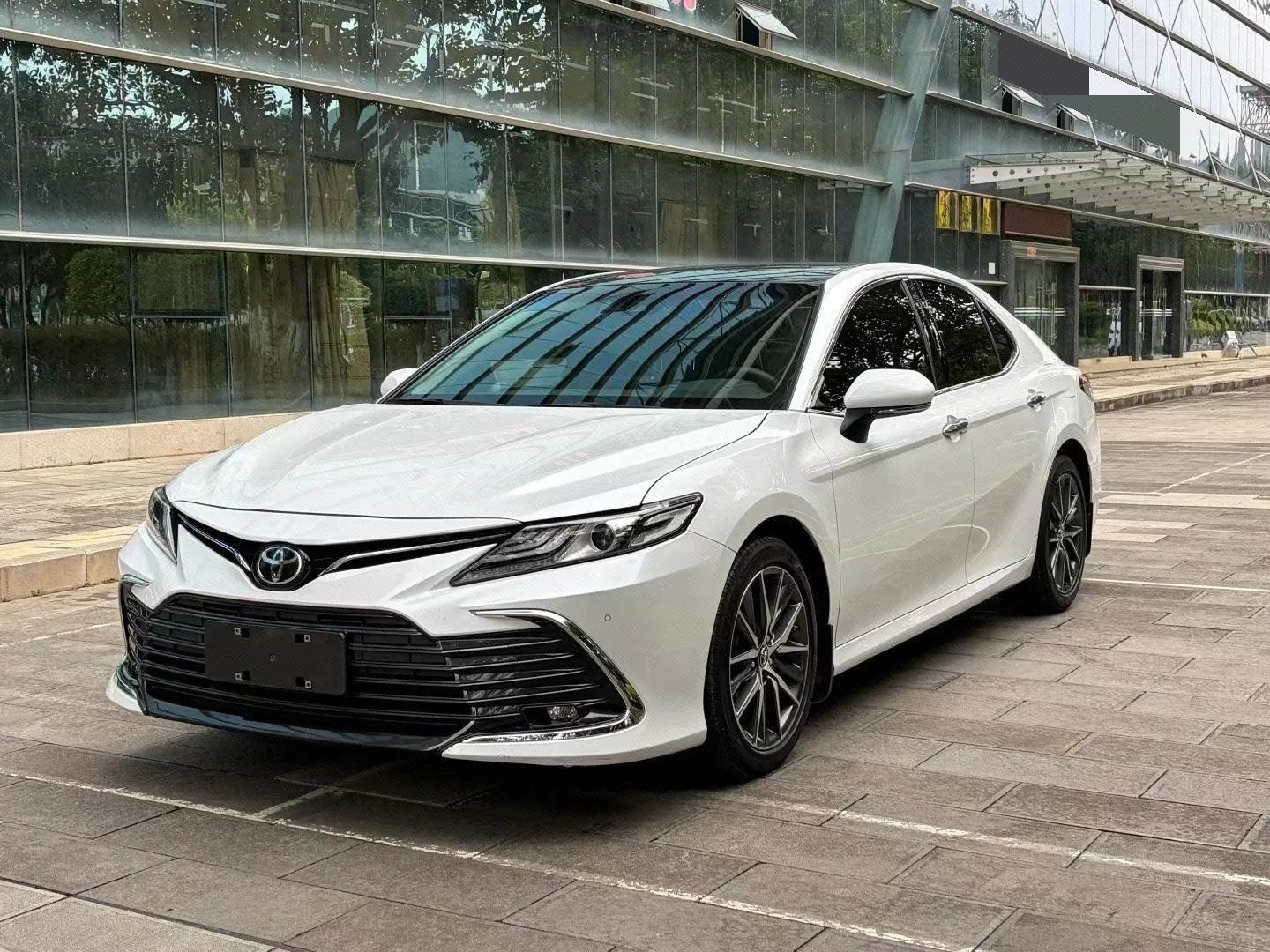 Camry 2021 2.5G Luxury Edition