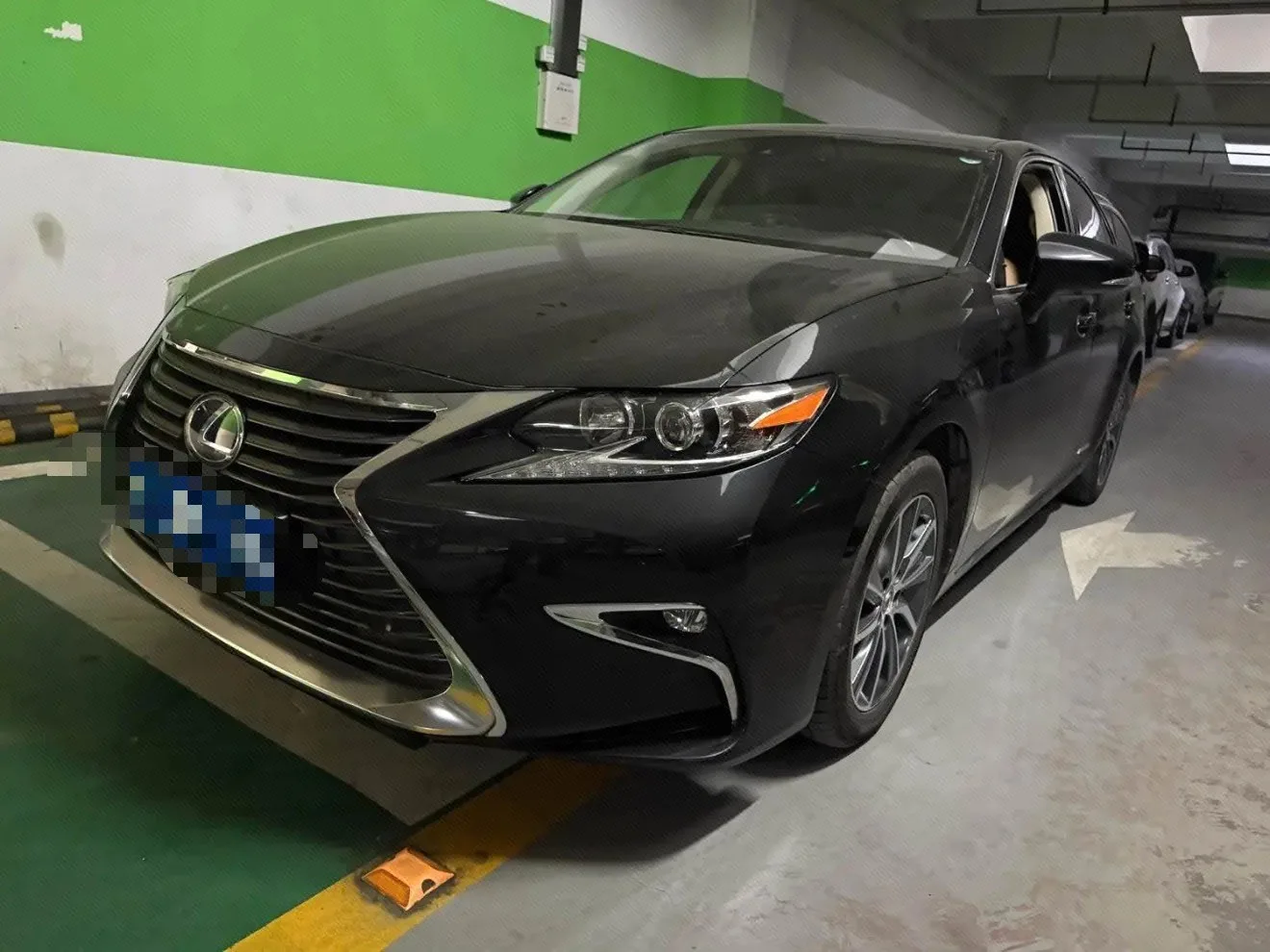 2014 Lexus ES 300h Comfort Edition