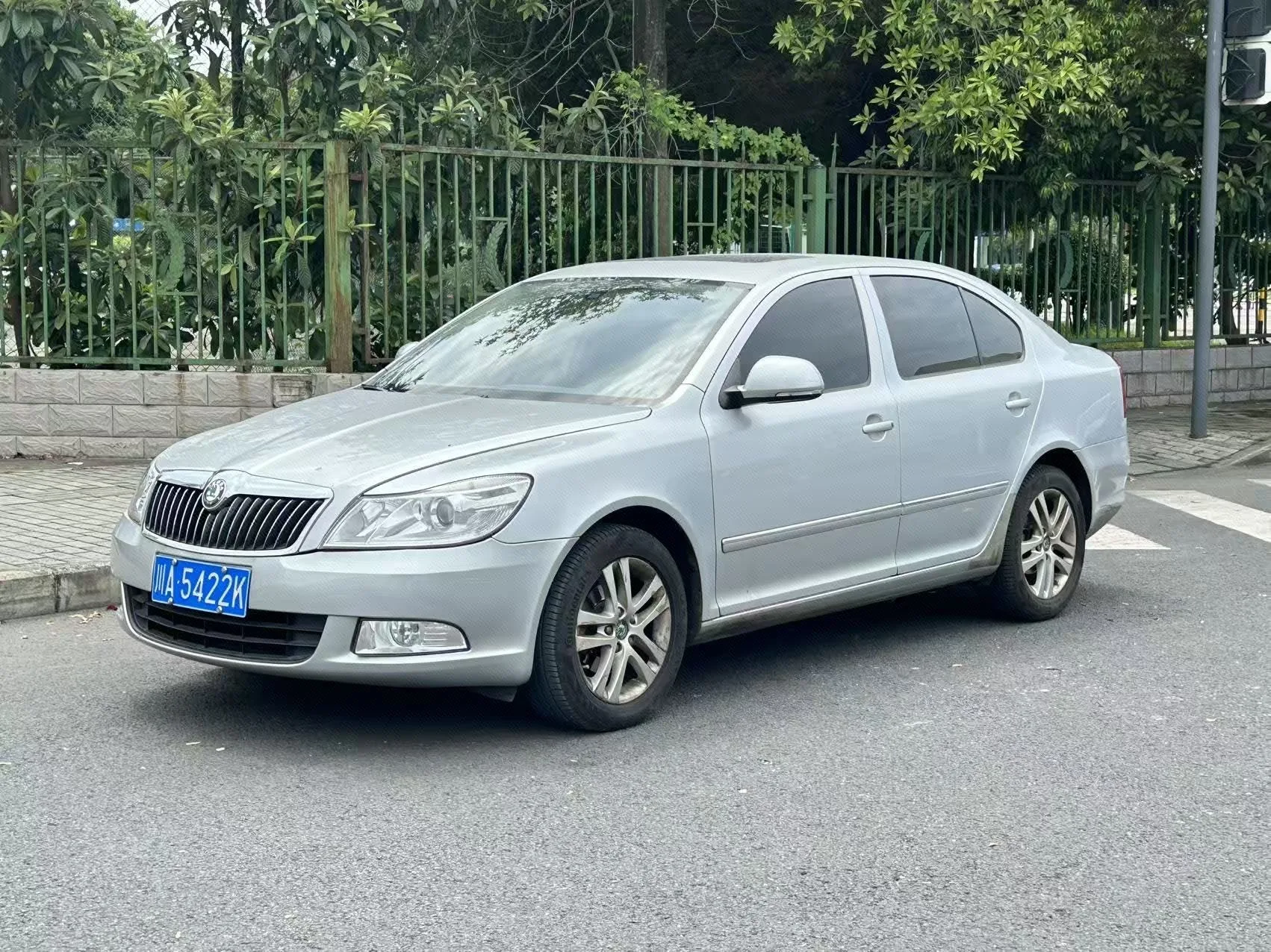 Octavia 2013 1.6L Automatic Elegance Edition