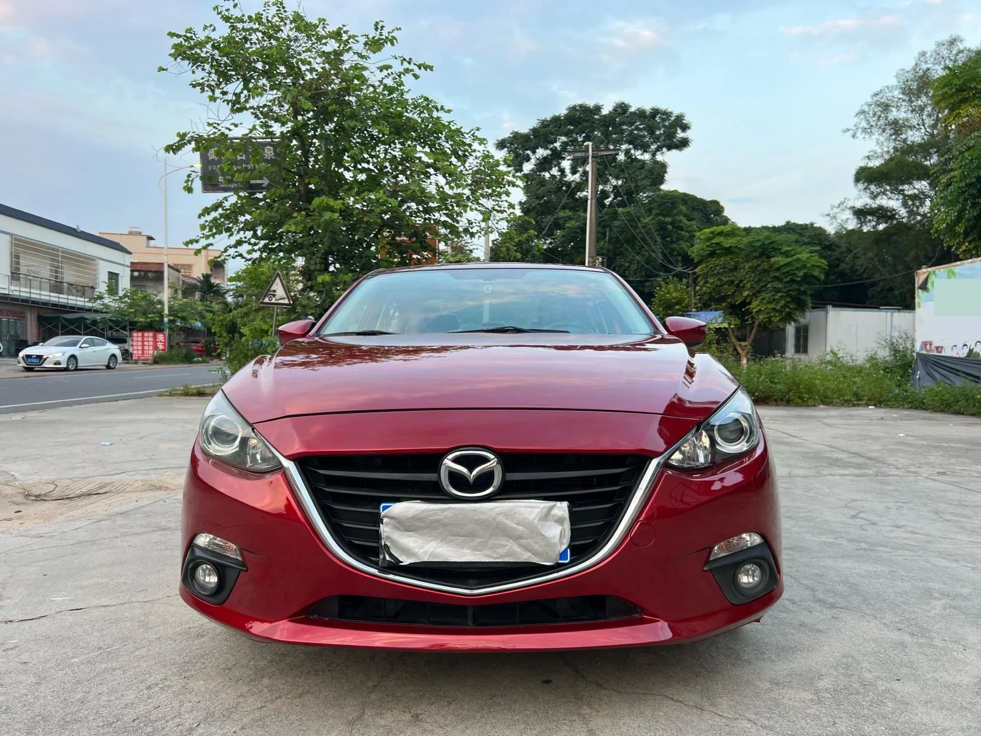 Mazda3 Axela 2016 Sedan 1.5L Automatic Comfort